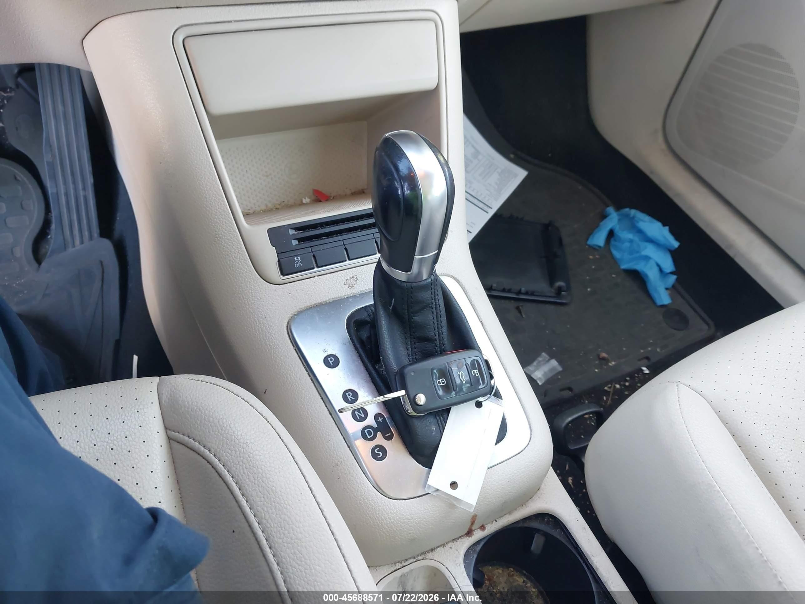 2013 Volkswagen Tiguan Se White vin: WVGAV7AX6DW525802