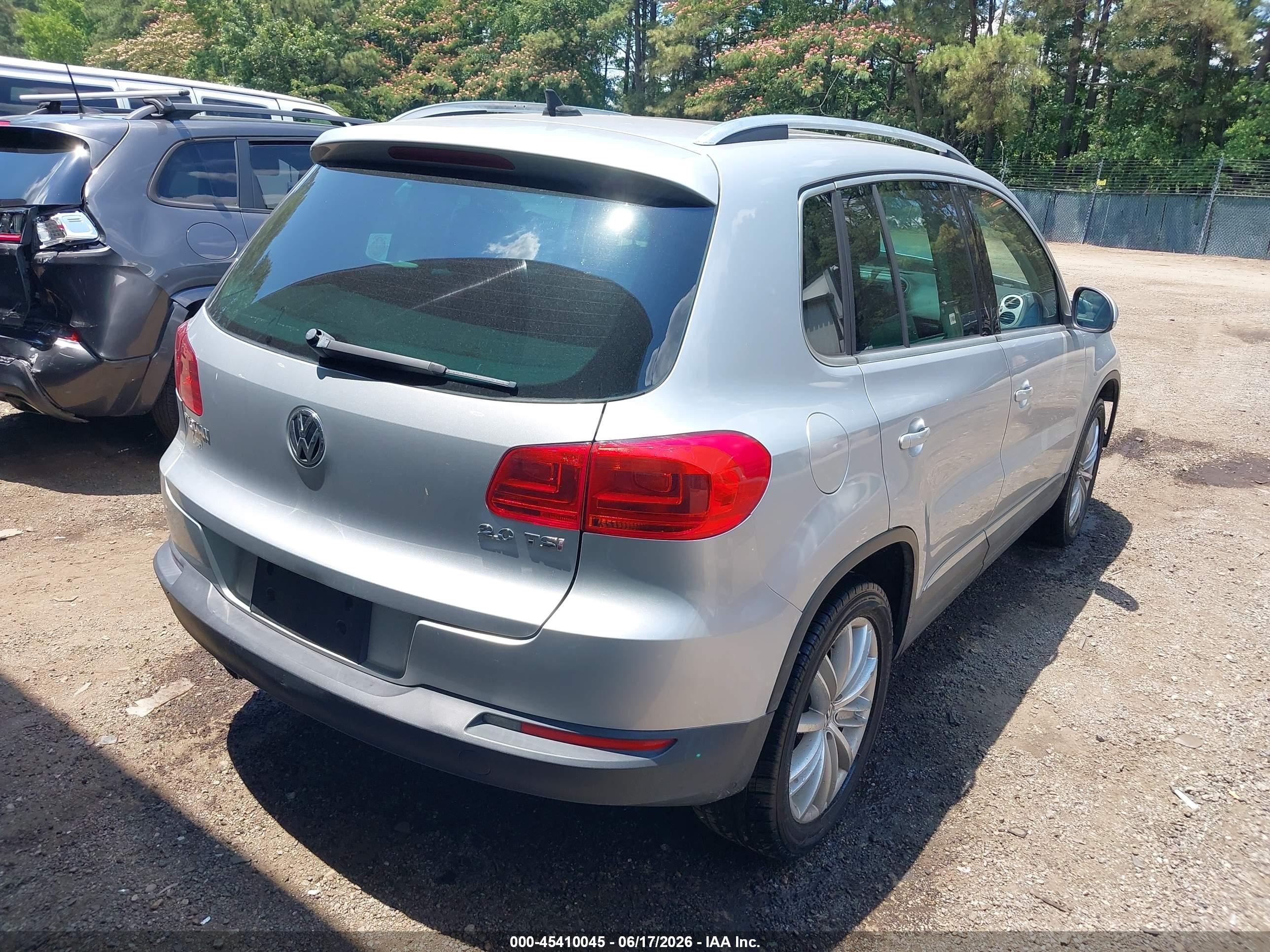 2013 Volkswagen Tiguan Se Gray vin: WVGAV7AX6DW535052