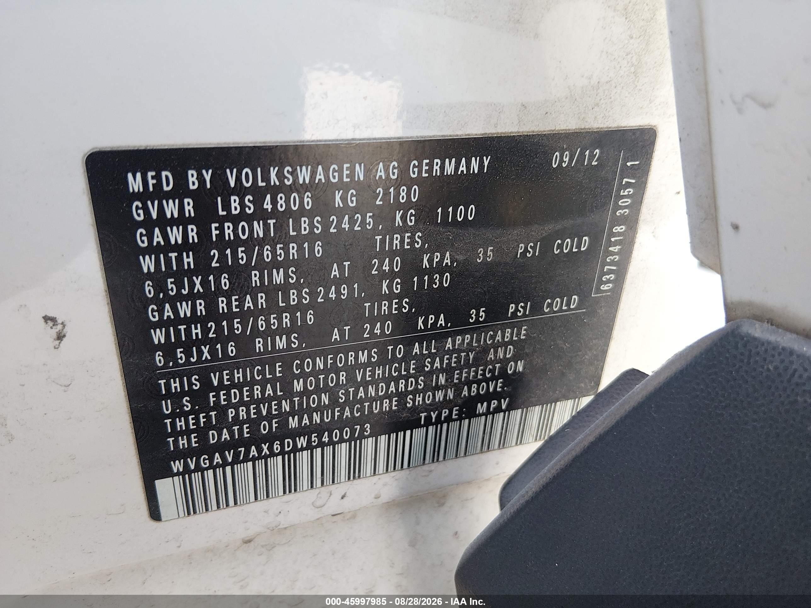 2013 Volkswagen Tiguan S White vin: WVGAV7AX6DW540073