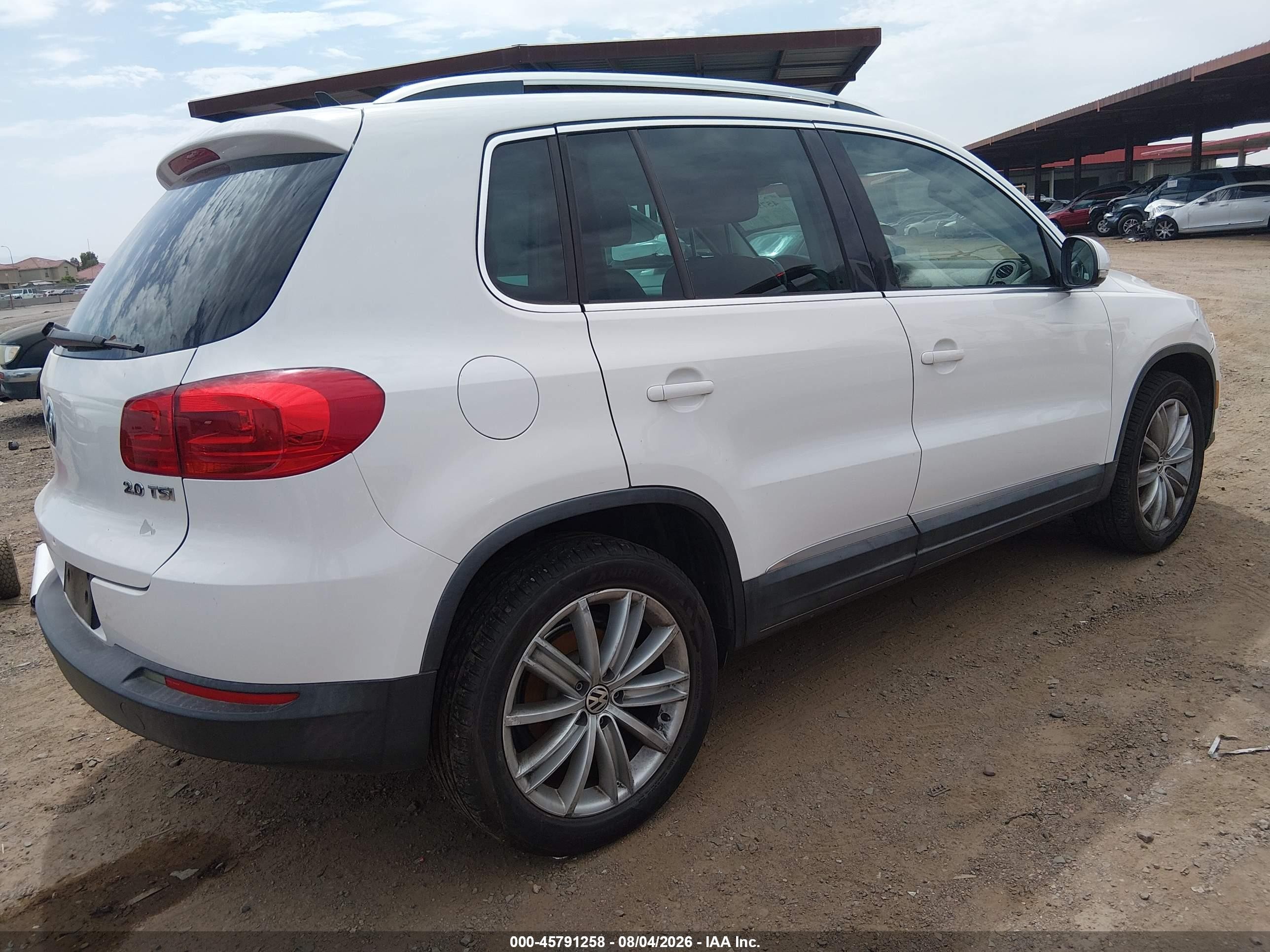 2013 Volkswagen Tiguan Se White vin: WVGAV7AX6DW551011