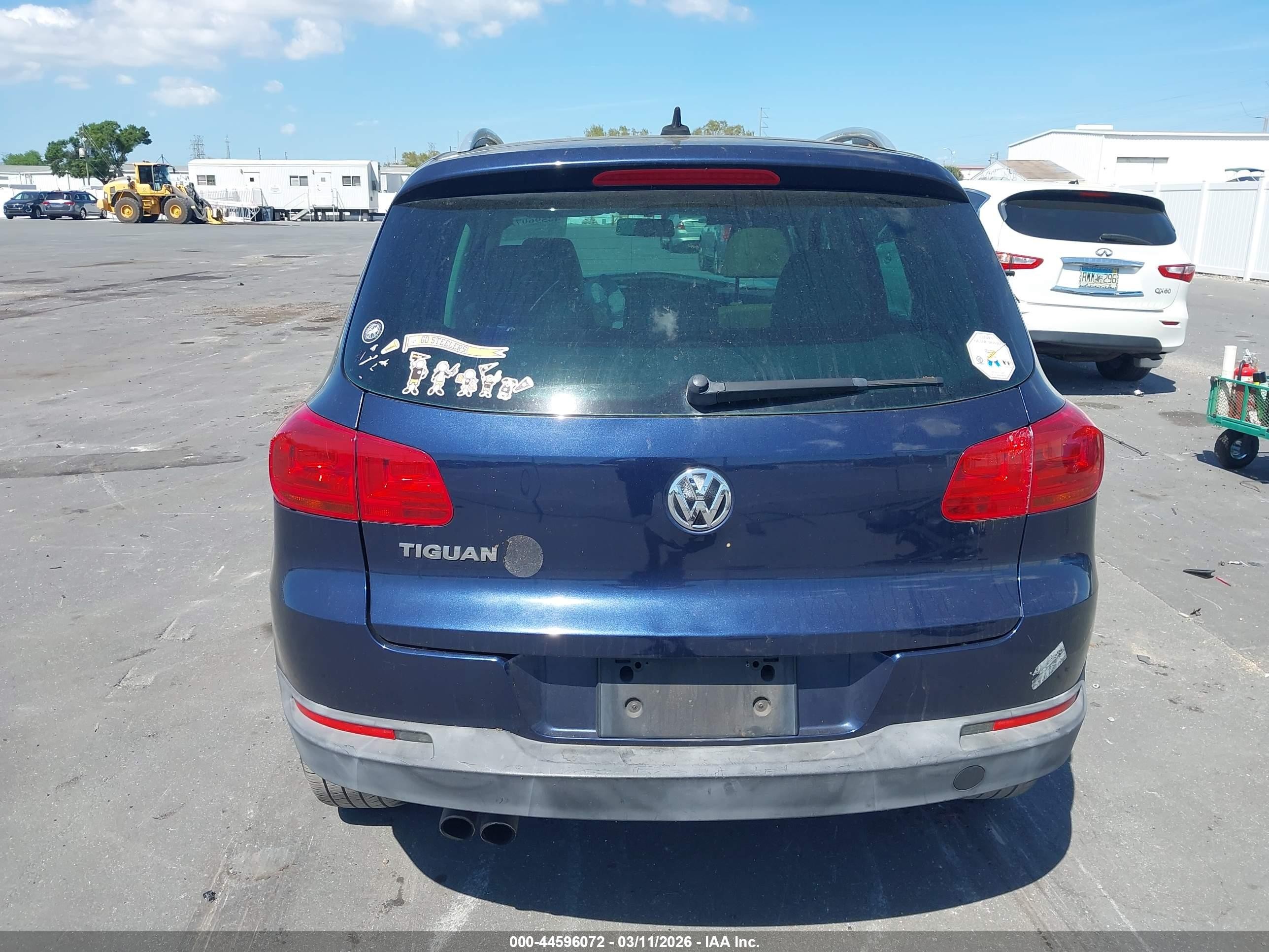 2015 Volkswagen Tiguan Sel Blue vin: WVGAV7AX6FW501096