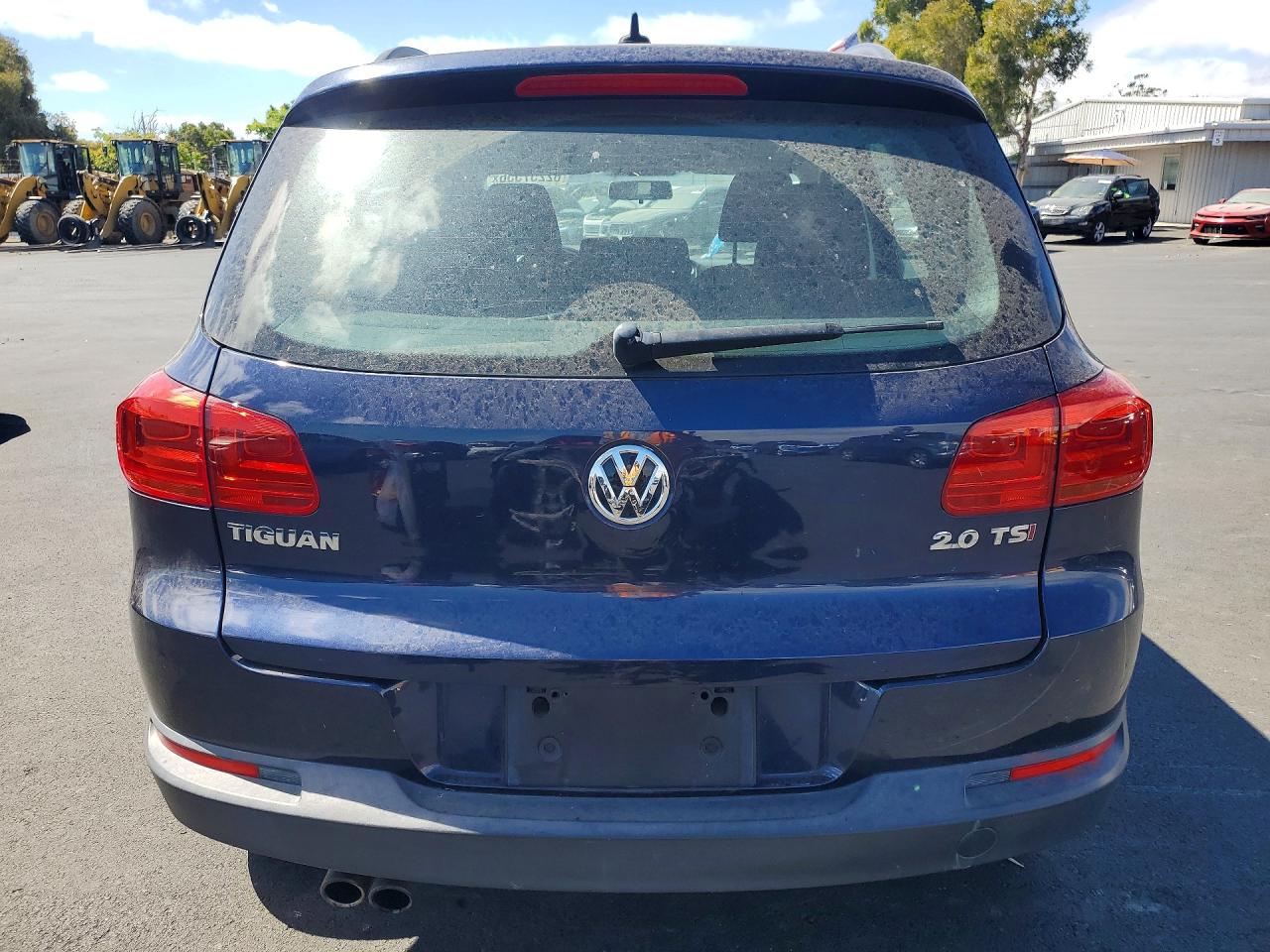 2015 Volkswagen Tiguan S Blue vin: WVGAV7AX6FW507822