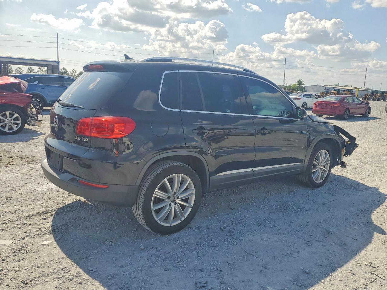 2015 Volkswagen Tiguan S Black vin: WVGAV7AX6FW509764