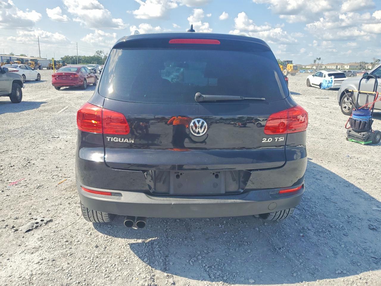 2015 Volkswagen Tiguan S Black vin: WVGAV7AX6FW509764