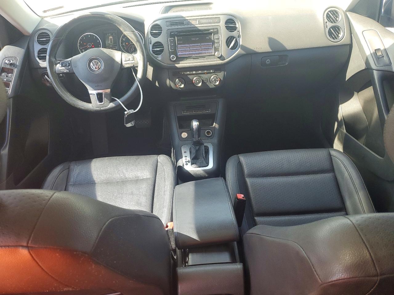 2015 Volkswagen Tiguan S Black vin: WVGAV7AX6FW509764