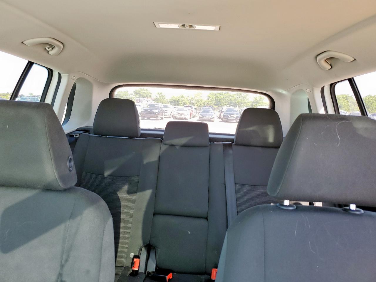 2015 Volkswagen Tiguan S Белый vin: WVGAV7AX6FW595366