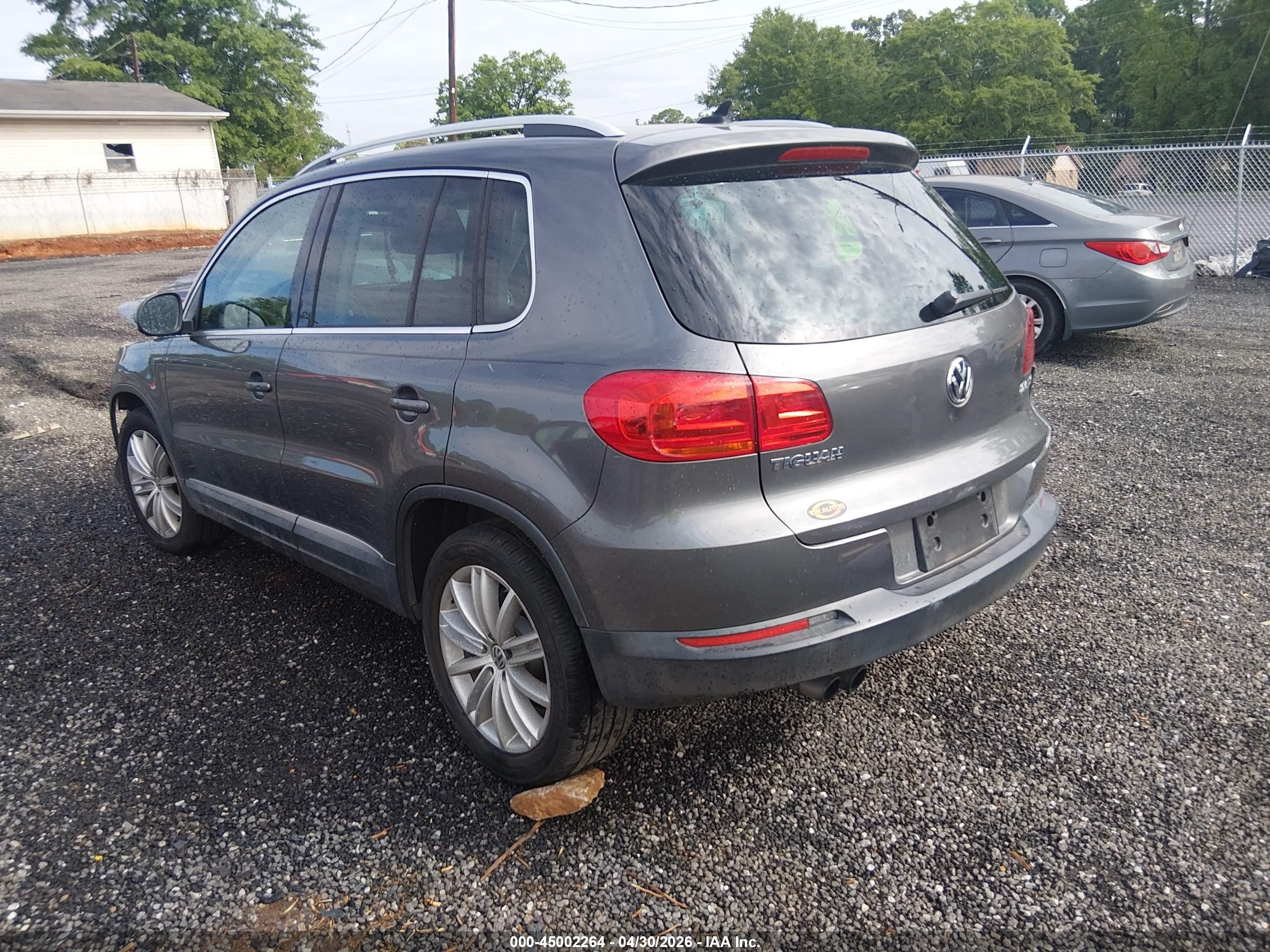 2015 Volkswagen Tiguan Se Gray vin: WVGAV7AX6FW598736