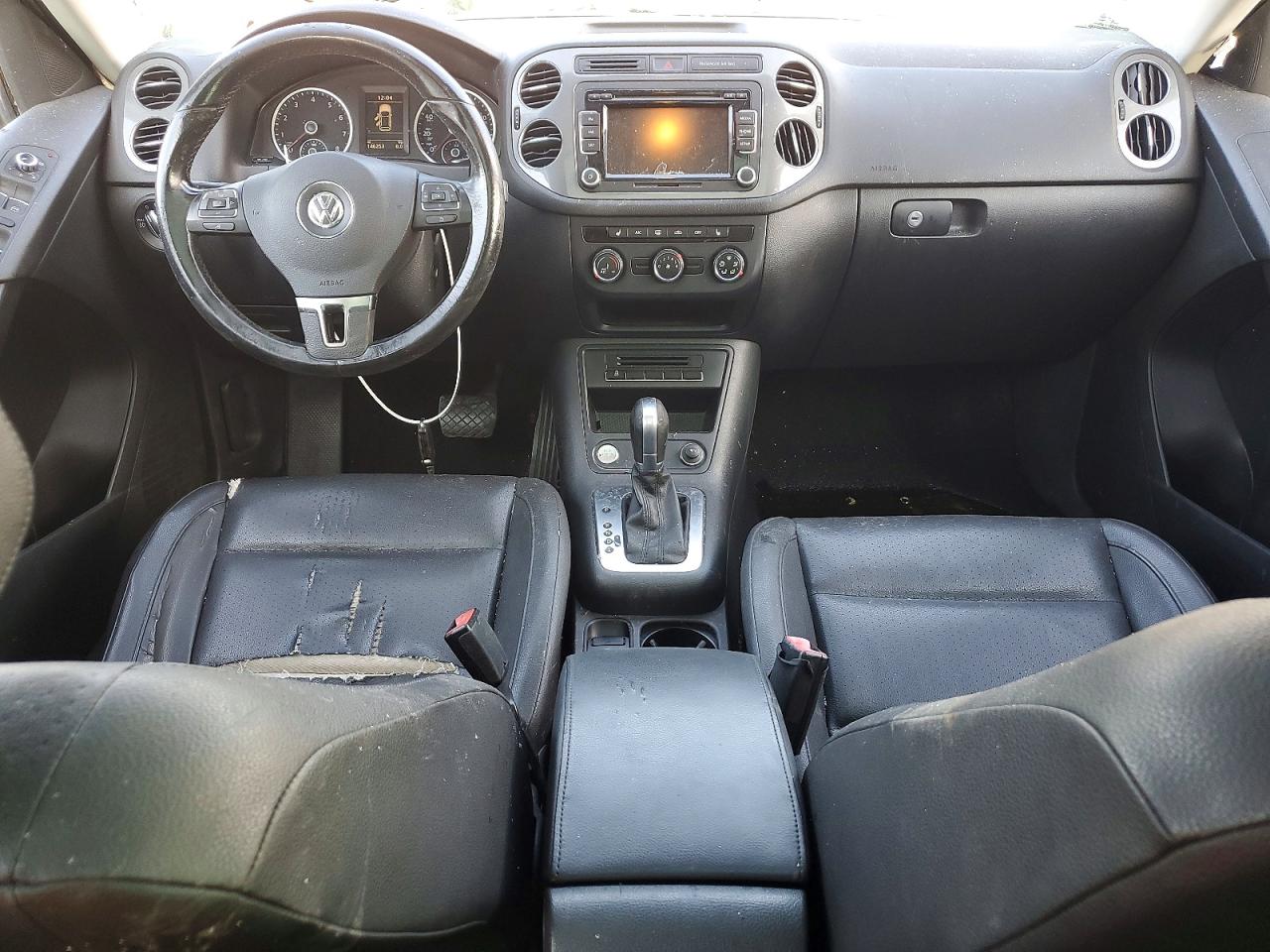 2015 Volkswagen Tiguan S Silver vin: WVGAV7AX6FW605667