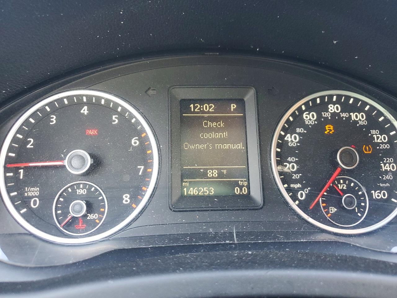 2015 Volkswagen Tiguan S Silver vin: WVGAV7AX6FW605667