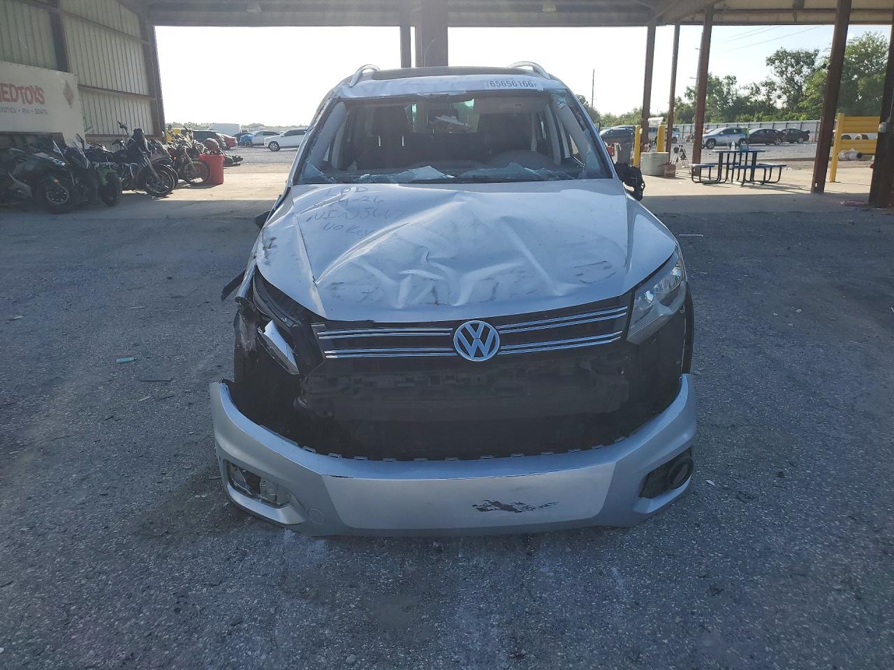 2015 Volkswagen Tiguan S Silver vin: WVGAV7AX6FW605667