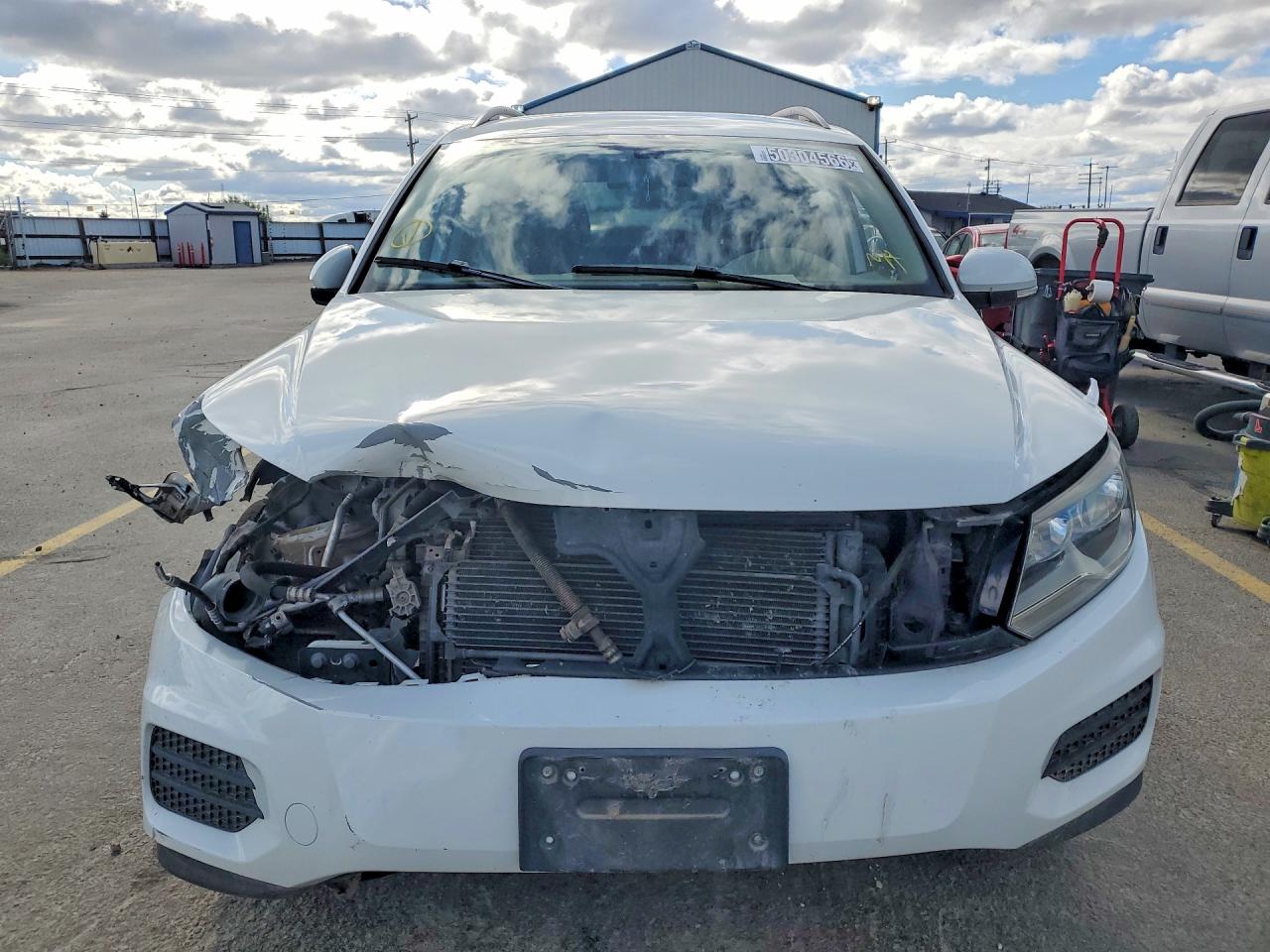 2016 Volkswagen Tiguan S White vin: WVGAV7AX6GW600230