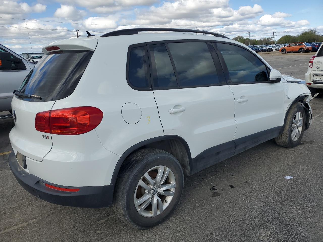 2016 Volkswagen Tiguan S White vin: WVGAV7AX6GW600230 Damage: Right Rear Door, Dent(S) W/ Paint Dmg, 6 To 7 Inches