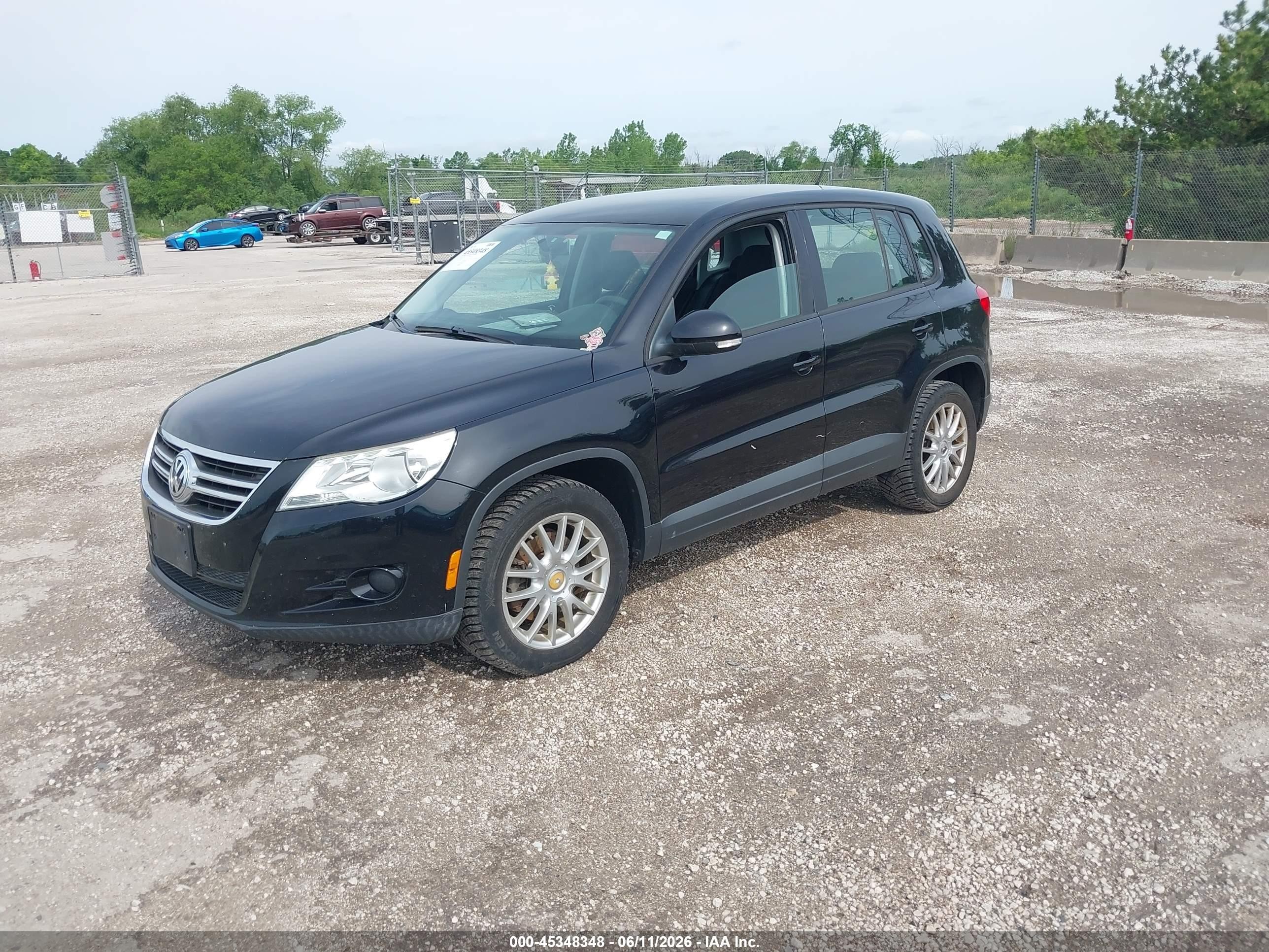 2010 Volkswagen Tiguan S Black vin: WVGAV7AX7AW002171