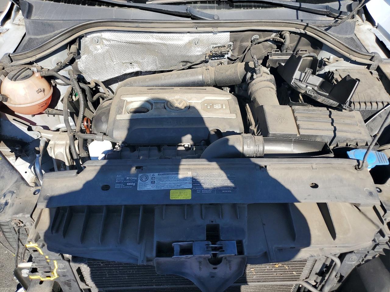 2011 Volkswagen Tiguan S Silver vin: WVGAV7AX7BW502929