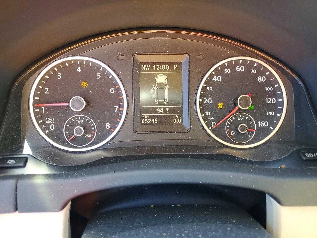 2011 Volkswagen Tiguan S Silver vin: WVGAV7AX7BW502929