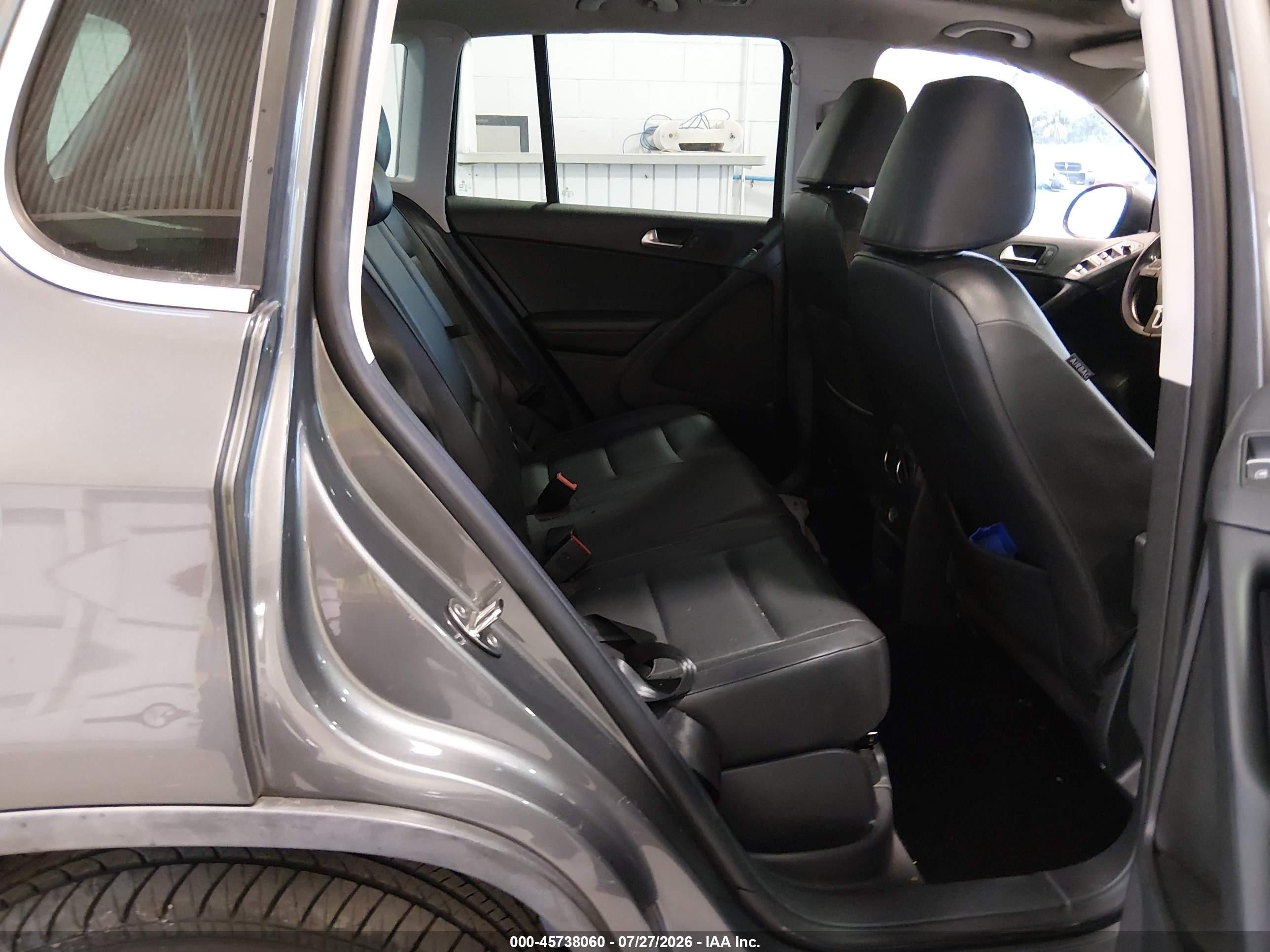 2012 Volkswagen Tiguan Se Gray vin: WVGAV7AX7CW000696