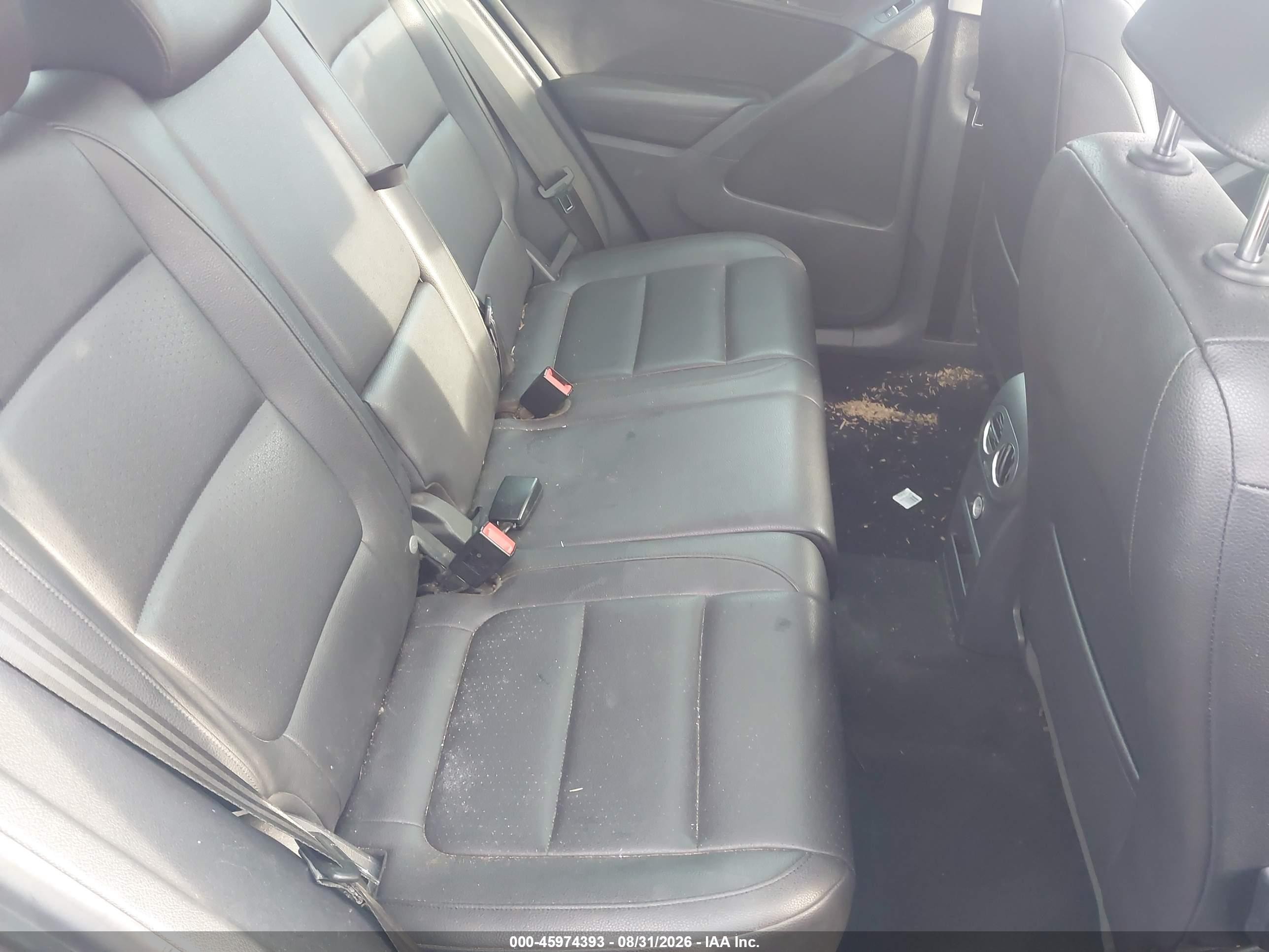 2012 Volkswagen Tiguan Se Gray vin: WVGAV7AX7CW003193