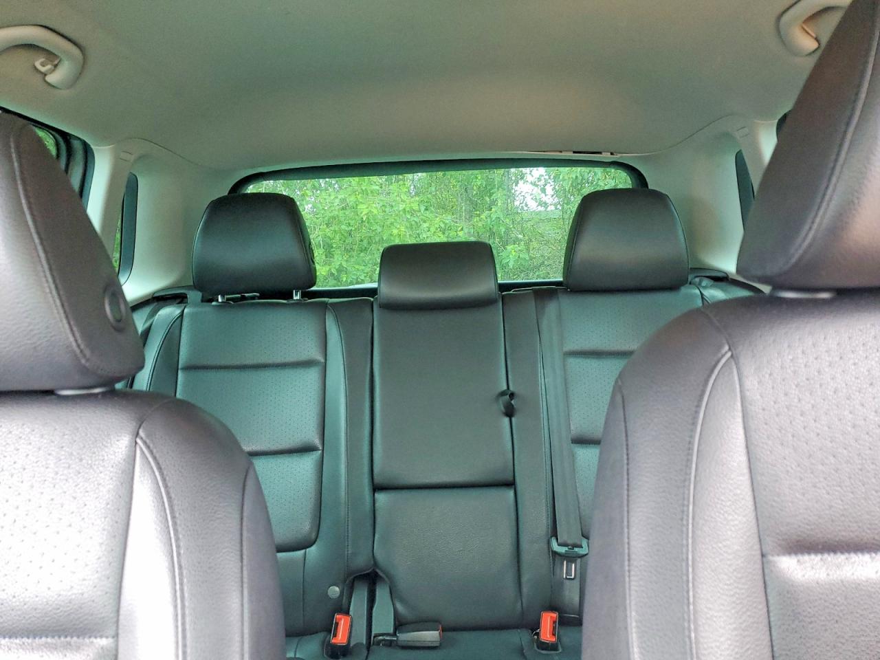 2012 Volkswagen Tiguan S Gray vin: WVGAV7AX7CW078203