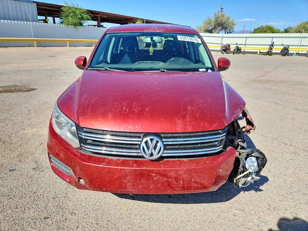 2013 Volkswagen Tiguan S Red vin: WVGAV7AX7DW020125