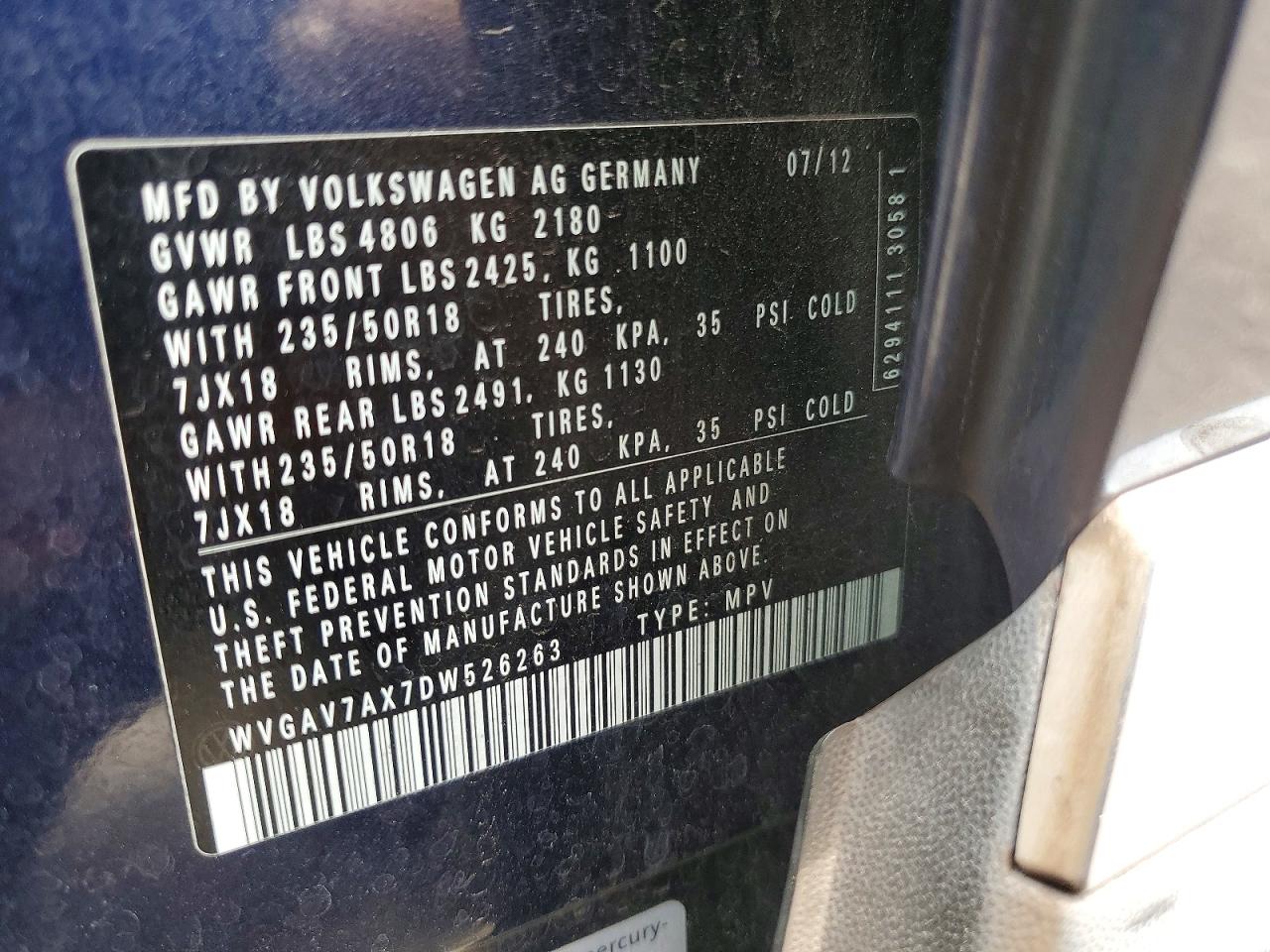 2013 Volkswagen Tiguan S Blue vin: WVGAV7AX7DW526263
