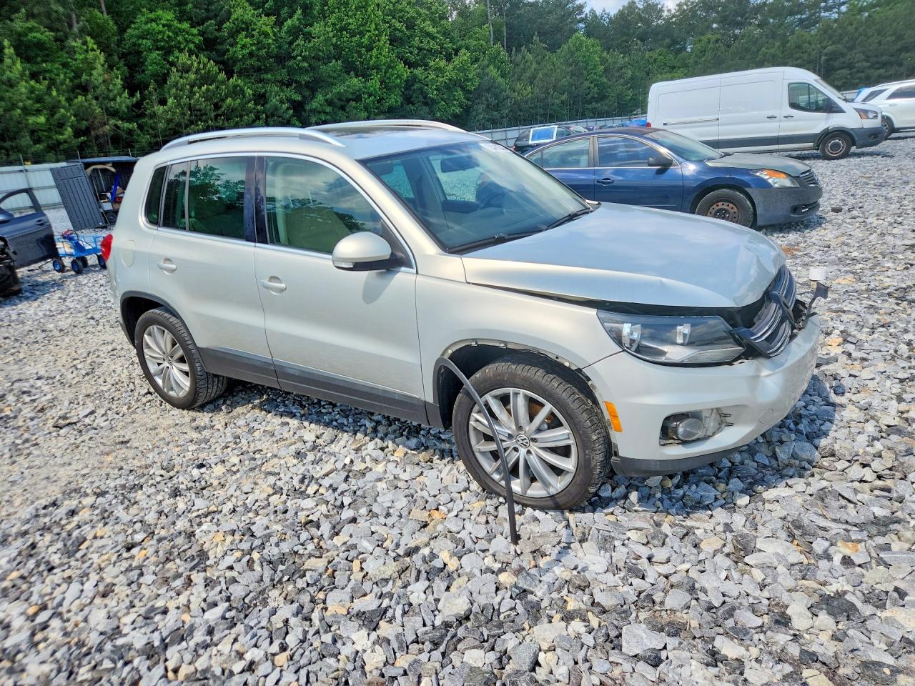 2013 Volkswagen Tiguan S Silver vin: WVGAV7AX7DW557531