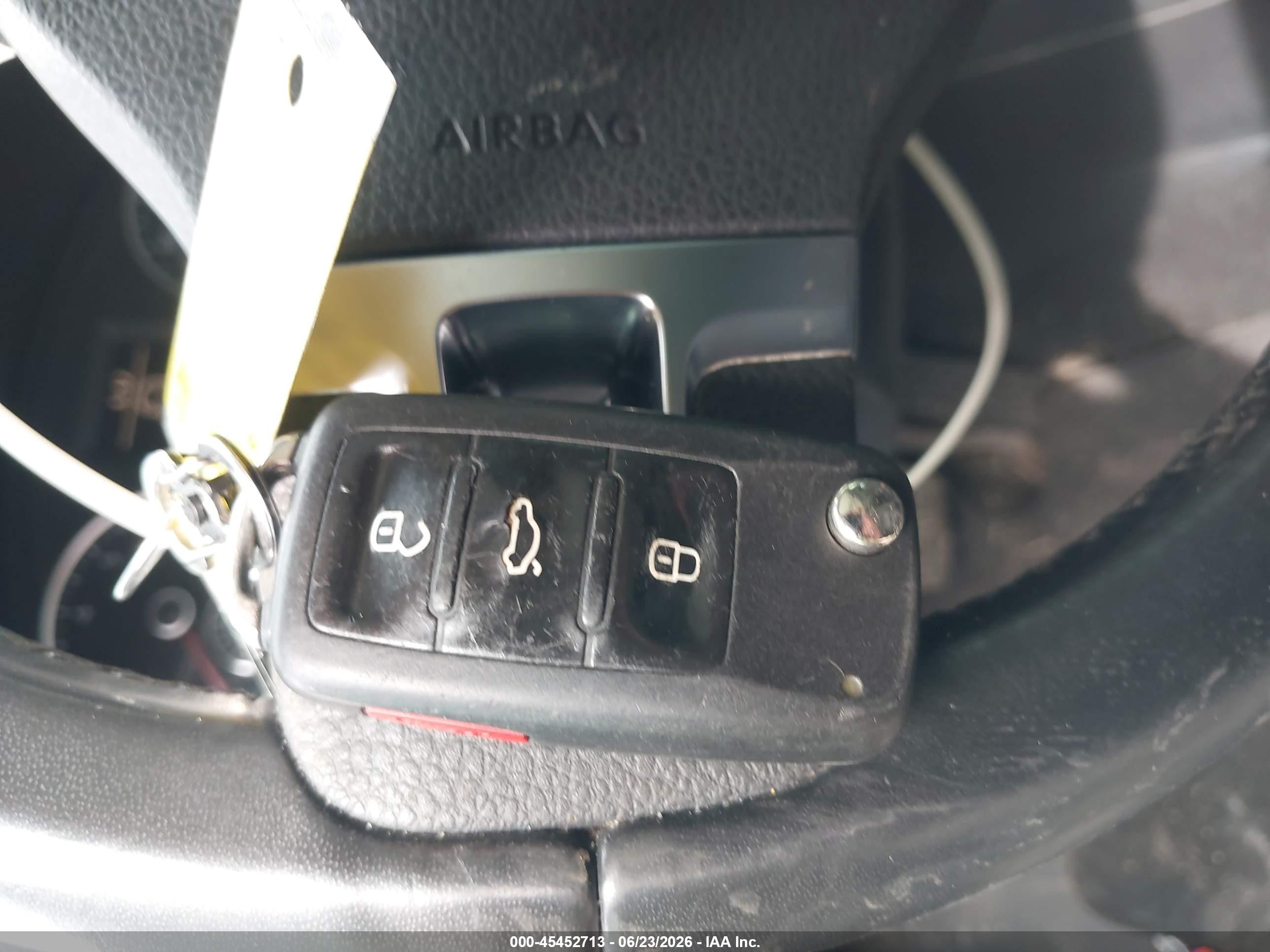 2015 Volkswagen Tiguan Se Gray vin: WVGAV7AX7FW504802