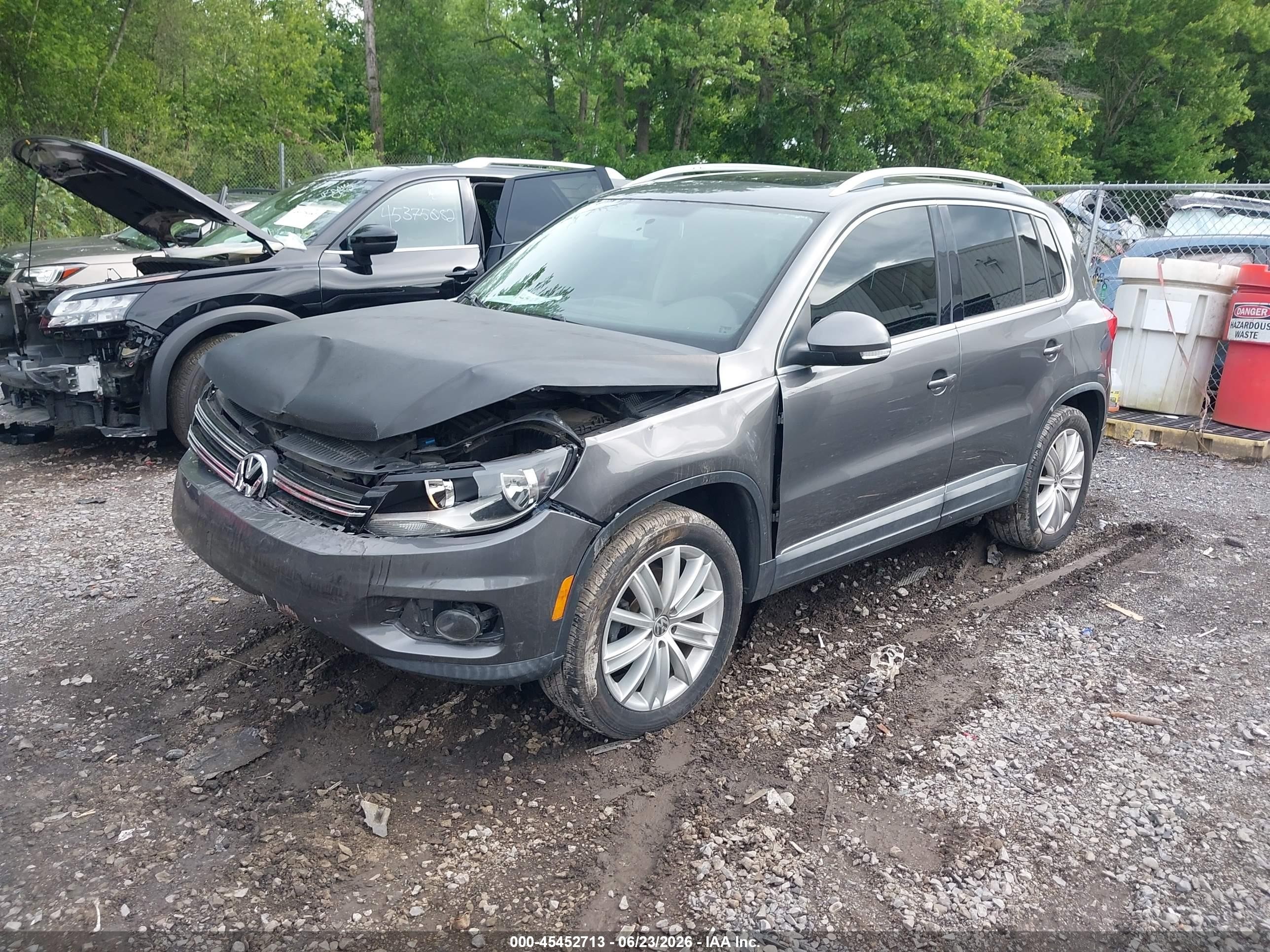 2015 Volkswagen Tiguan Se Gray vin: WVGAV7AX7FW504802