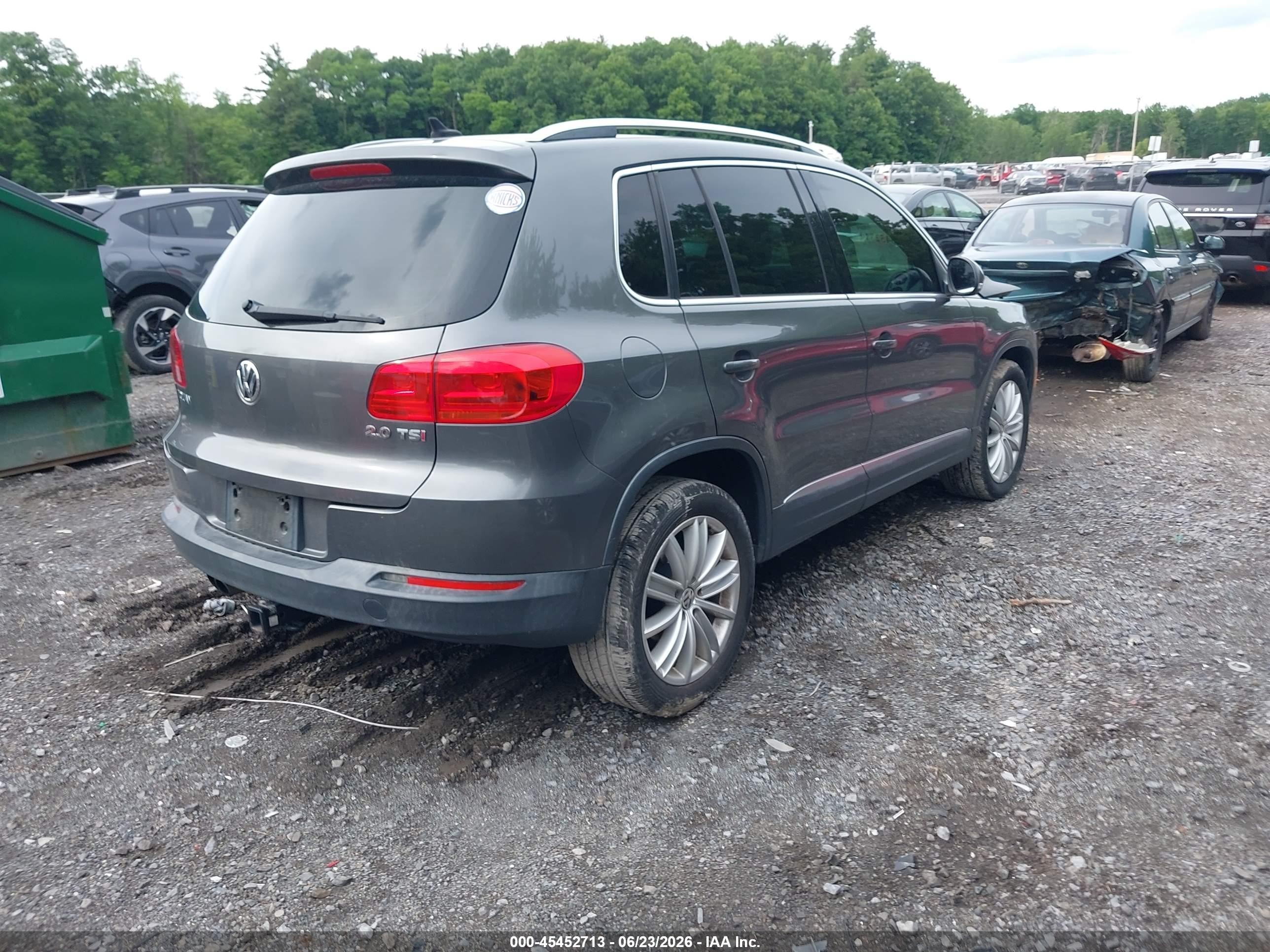 2015 Volkswagen Tiguan Se Gray vin: WVGAV7AX7FW504802