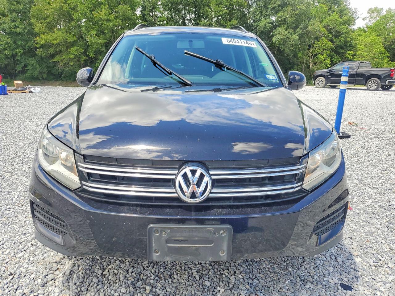 2015 Volkswagen Tiguan S Black vin: WVGAV7AX7FW559833