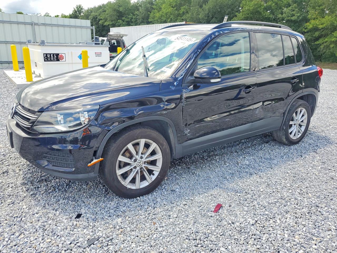 2015 Volkswagen Tiguan S Black vin: WVGAV7AX7FW559833