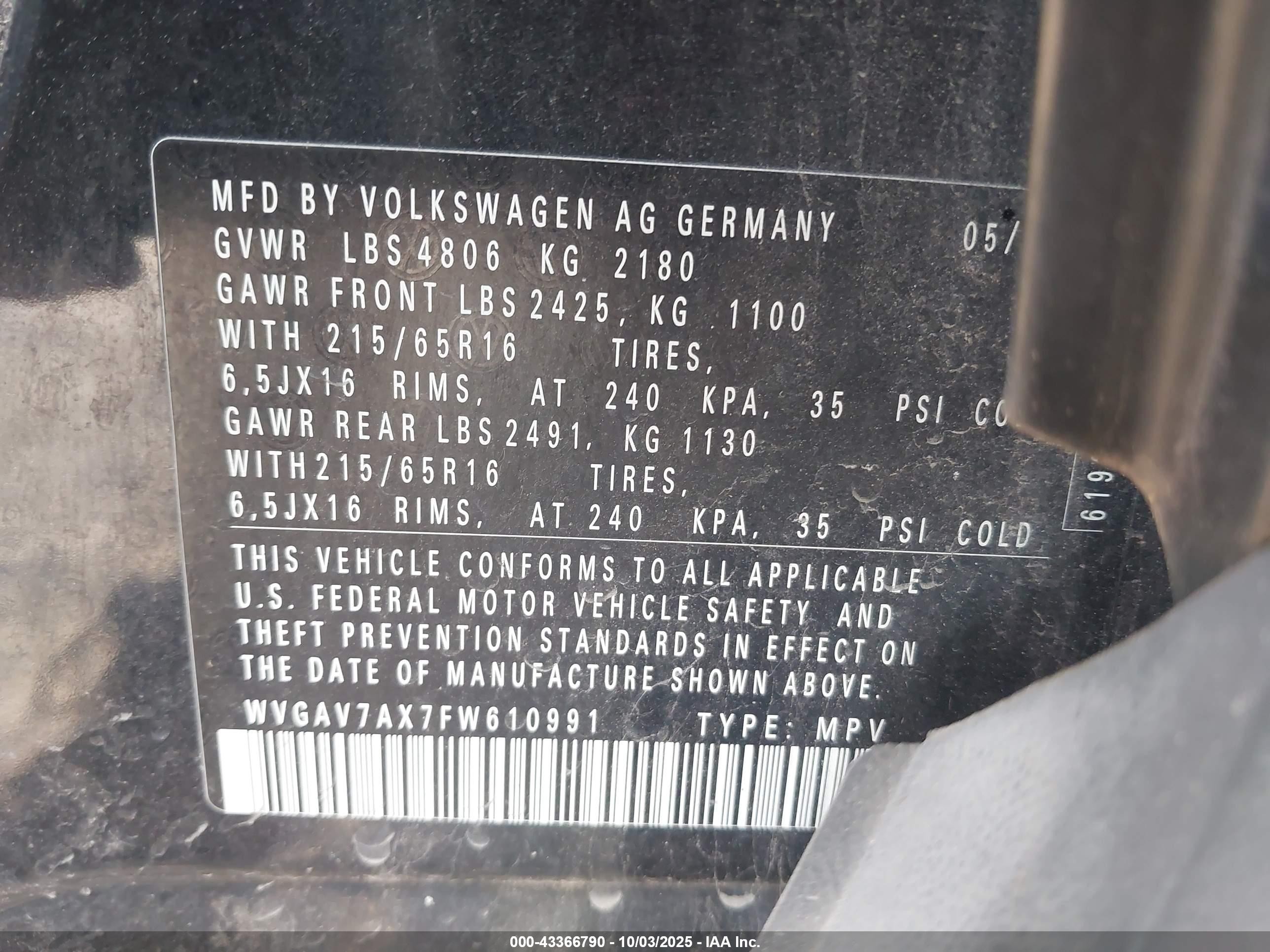 2015 Volkswagen Tiguan S Black vin: WVGAV7AX7FW610991