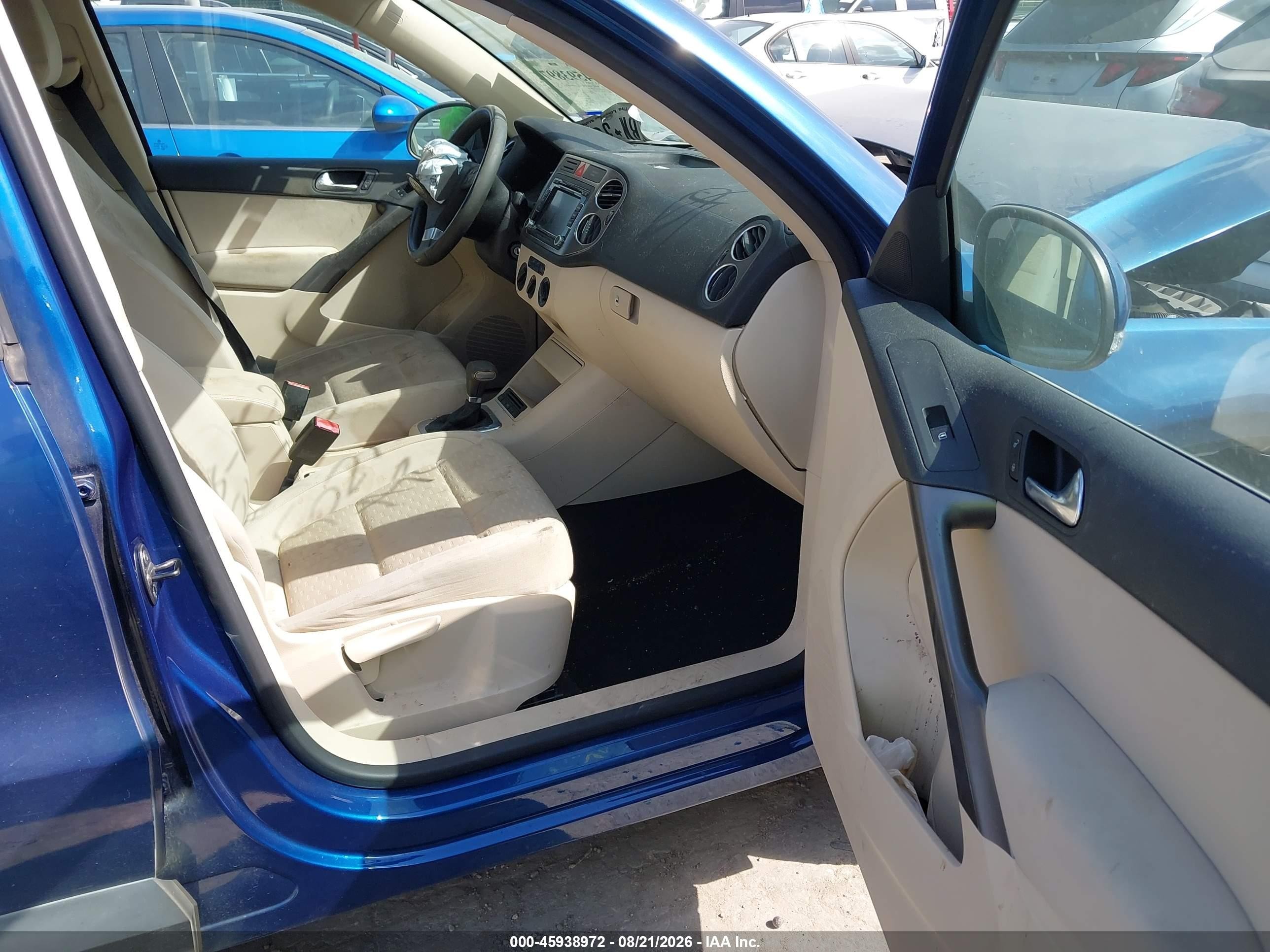 2010 Volkswagen Tiguan Se Blue vin: WVGAV7AX8AW502789