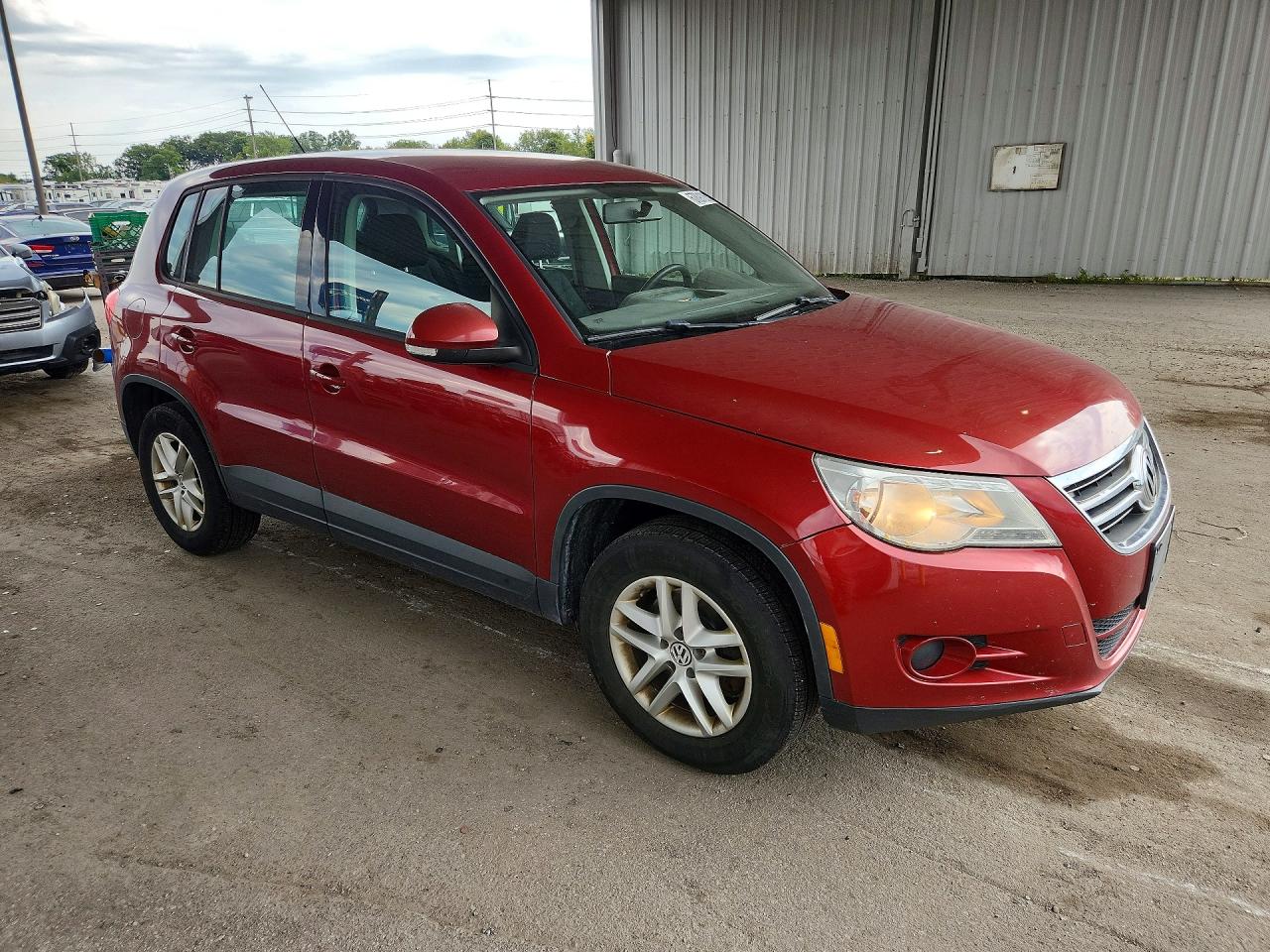 2011 Volkswagen Tiguan S Red vin: WVGAV7AX8BW001533