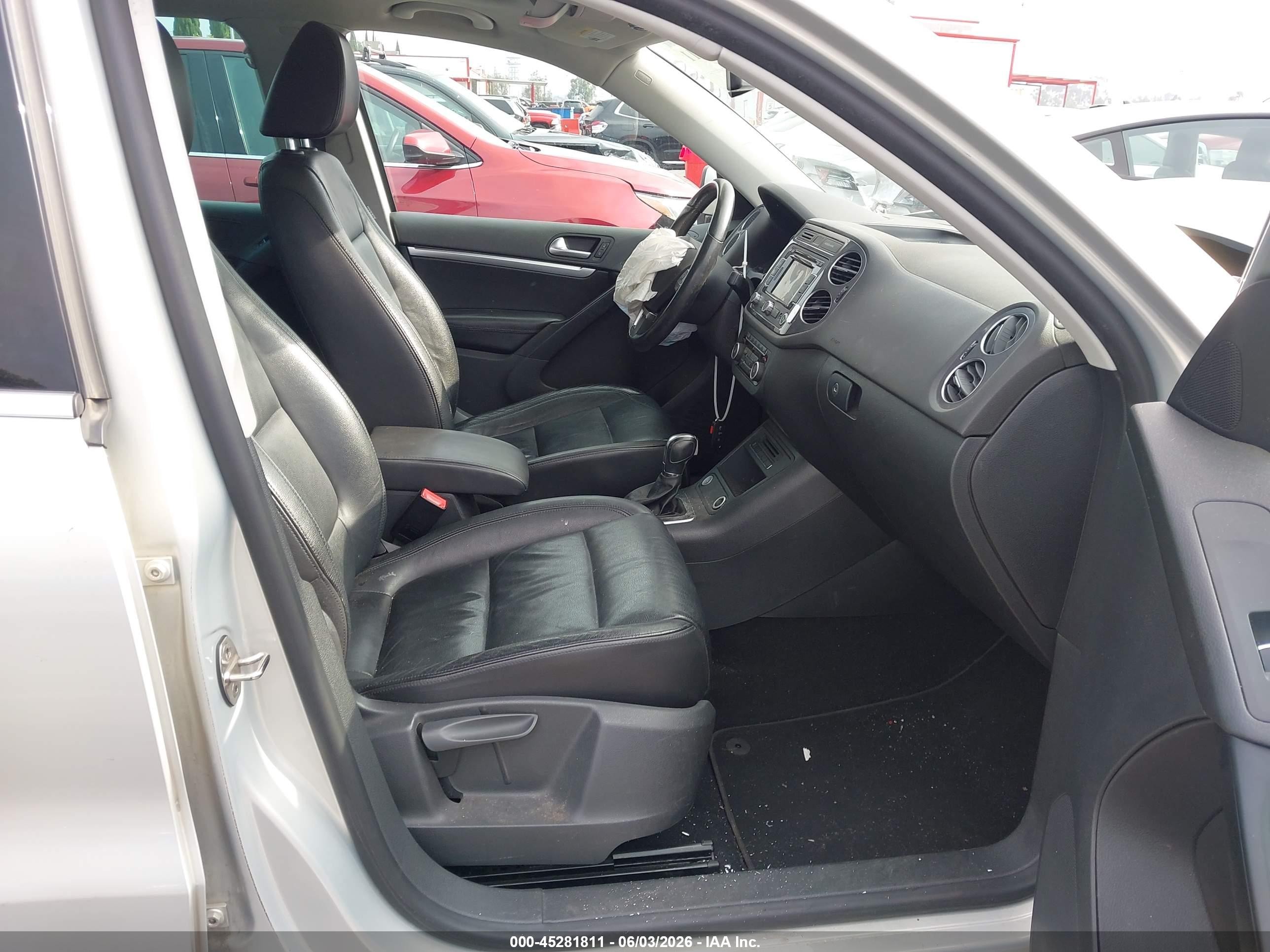2012 Volkswagen Tiguan Sel Silver vin: WVGAV7AX8CW610266