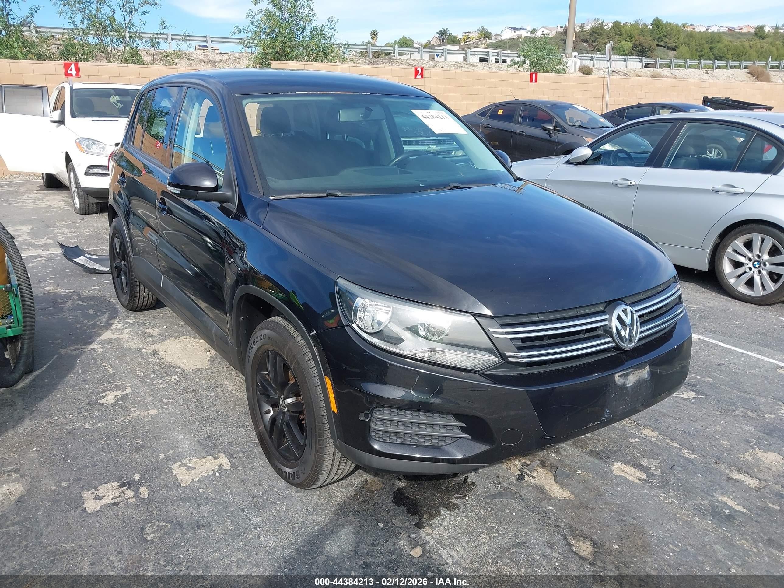 2013 Volkswagen Tiguan S Black vin: WVGAV7AX8DW530192