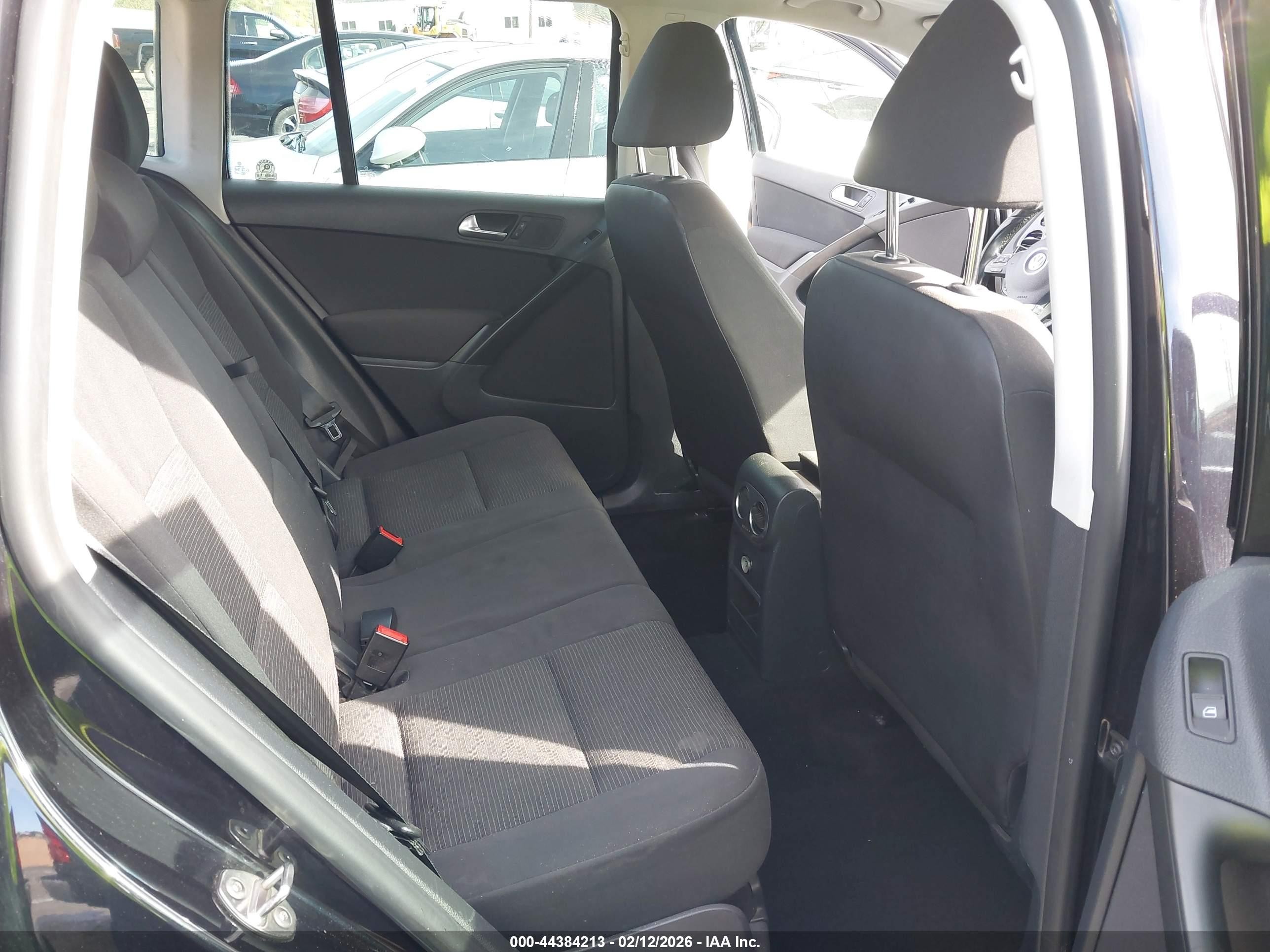 2013 Volkswagen Tiguan S Black vin: WVGAV7AX8DW530192