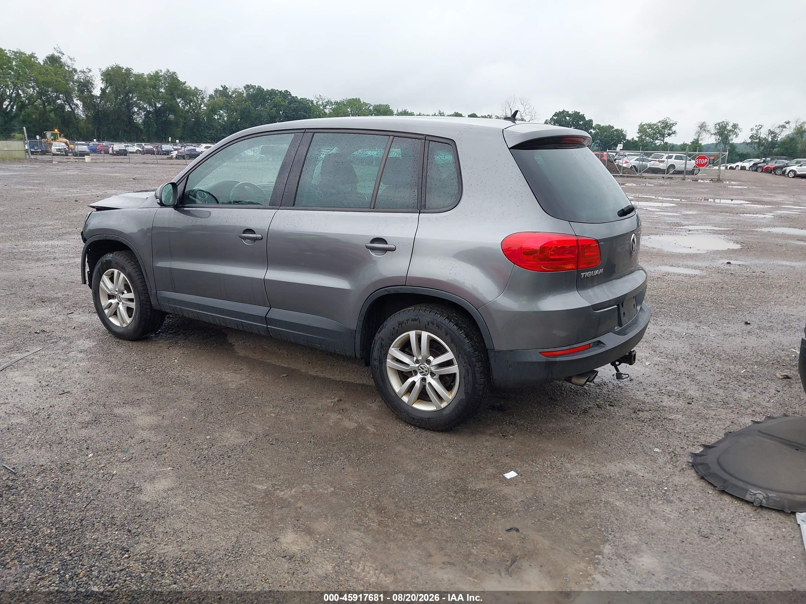 2013 Volkswagen Tiguan S Gray vin: WVGAV7AX8DW534131
