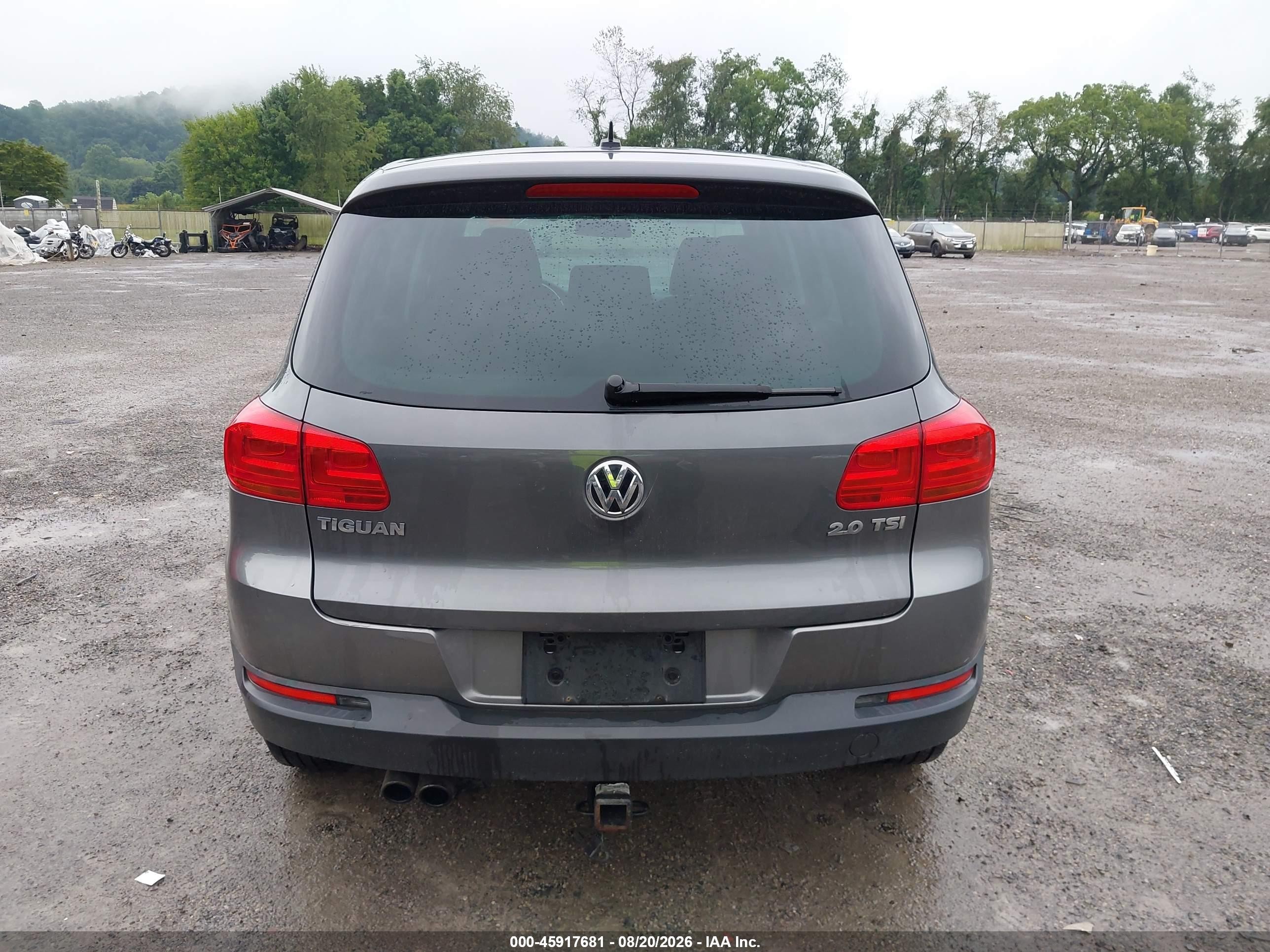 2013 Volkswagen Tiguan S Gray vin: WVGAV7AX8DW534131