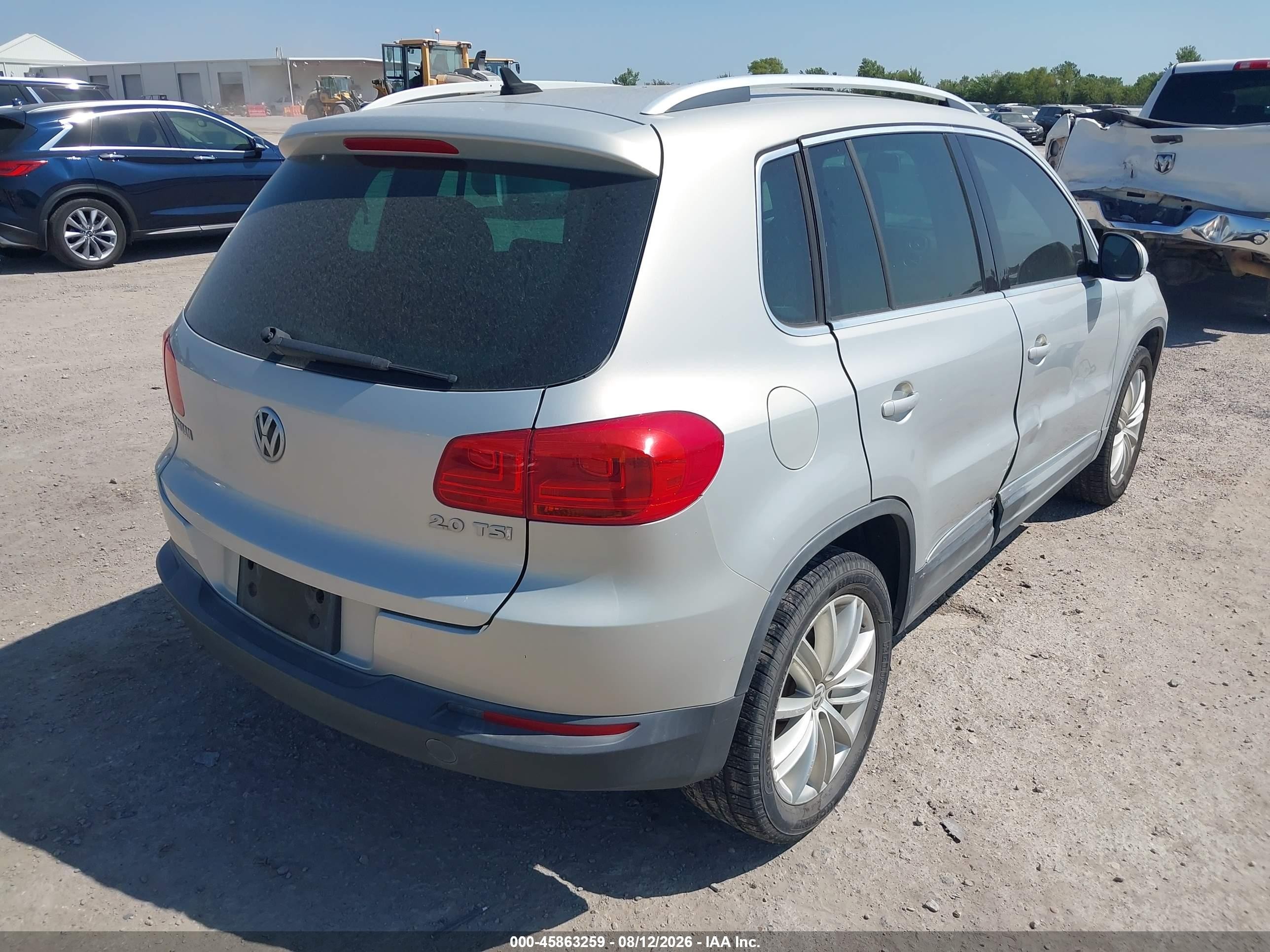 2013 Volkswagen Tiguan Se Silver vin: WVGAV7AX8DW536316