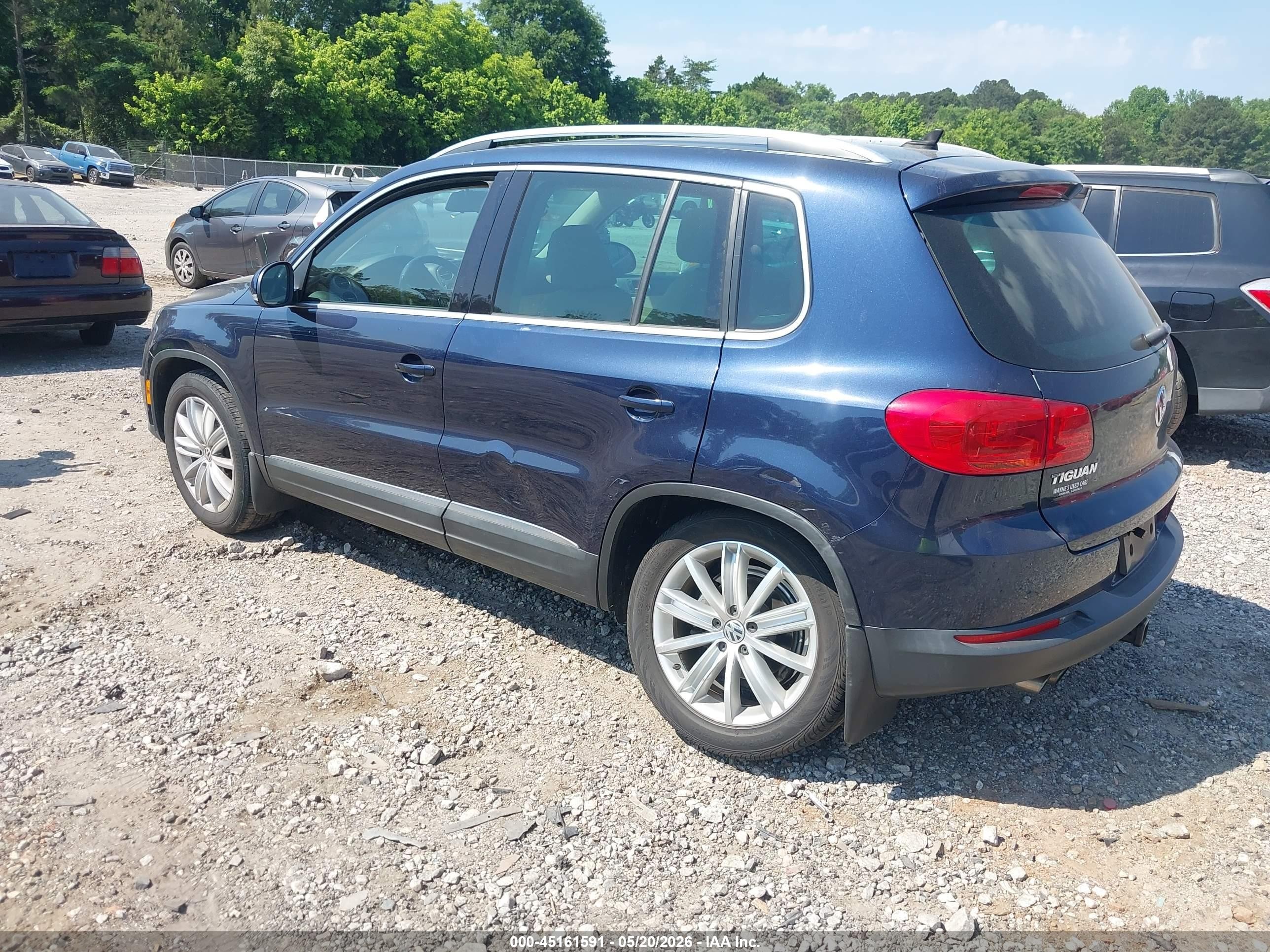 2013 Volkswagen Tiguan Se Blue vin: WVGAV7AX8DW554993