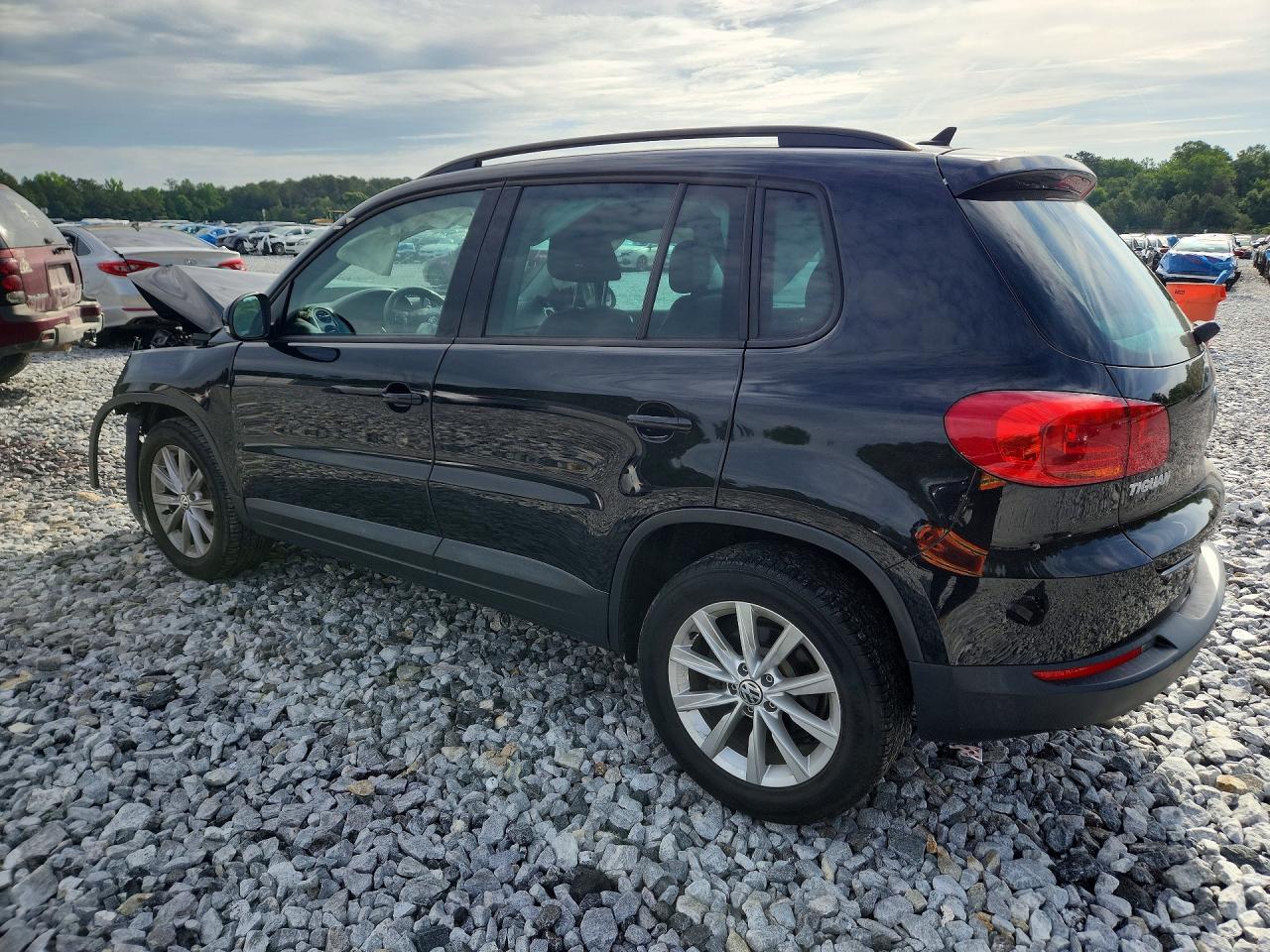 2015 Volkswagen Tiguan S Black vin: WVGAV7AX8FW501214