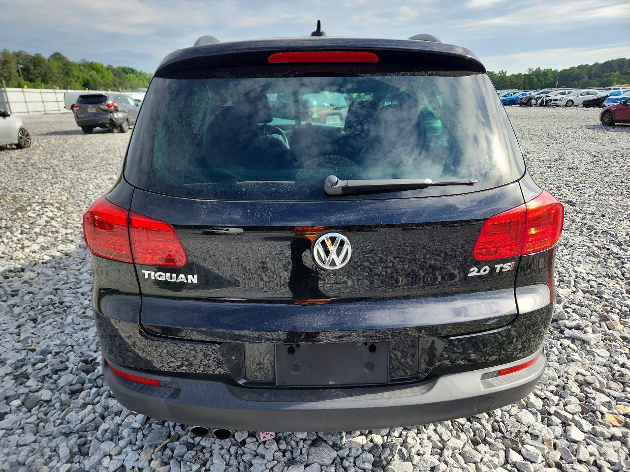 2015 Volkswagen Tiguan S Black vin: WVGAV7AX8FW501214