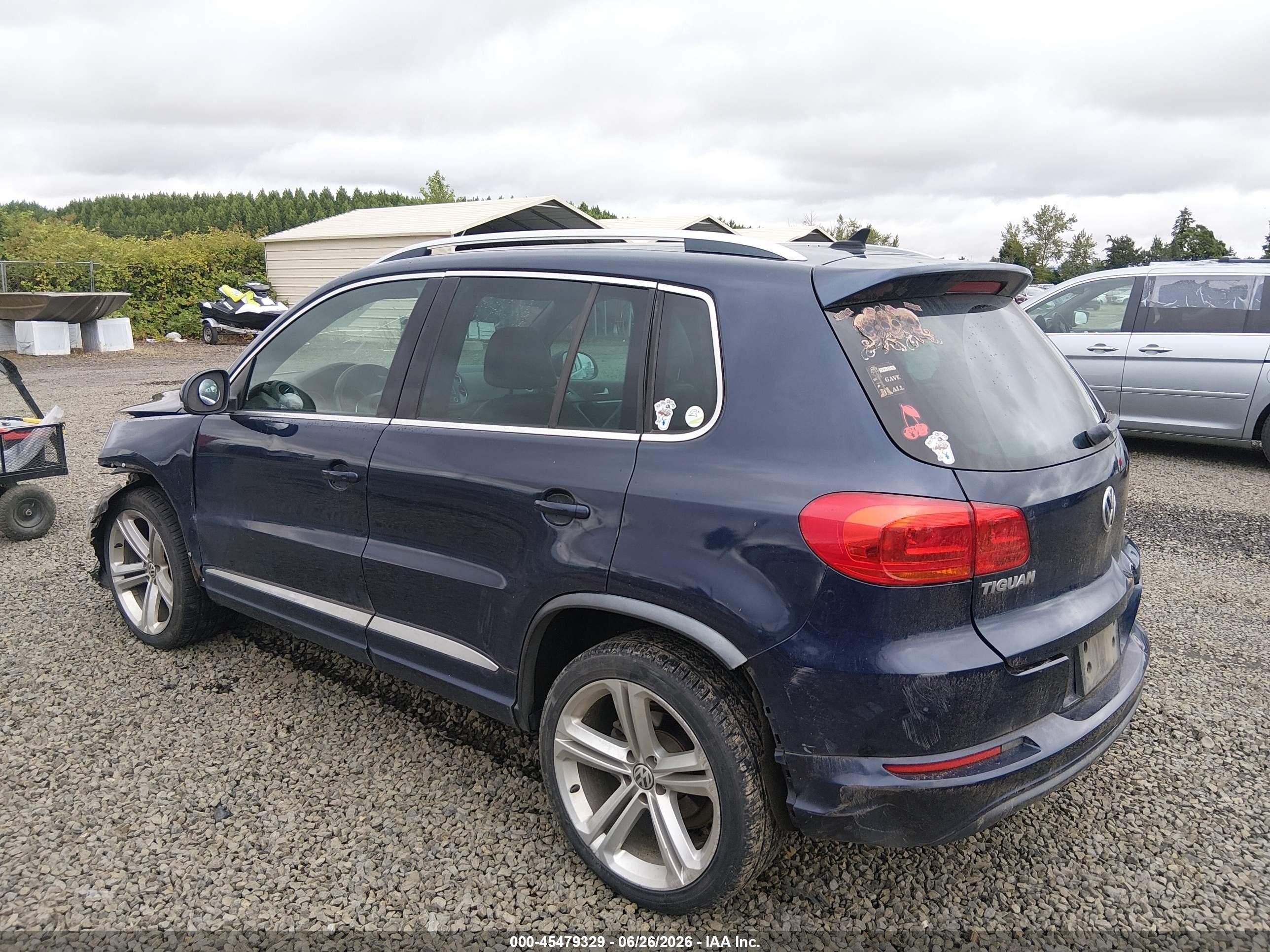 2015 Volkswagen Tiguan R-line Синий vin: WVGAV7AX8FW550221