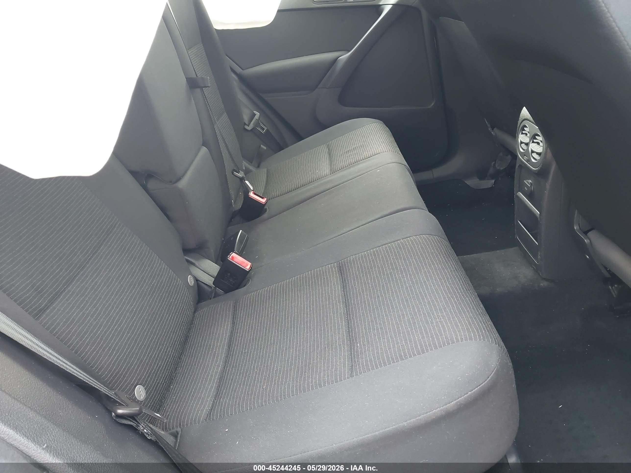 2017 Volkswagen Tiguan 2.0t/2.0t S Black vin: WVGAV7AX8HK053373