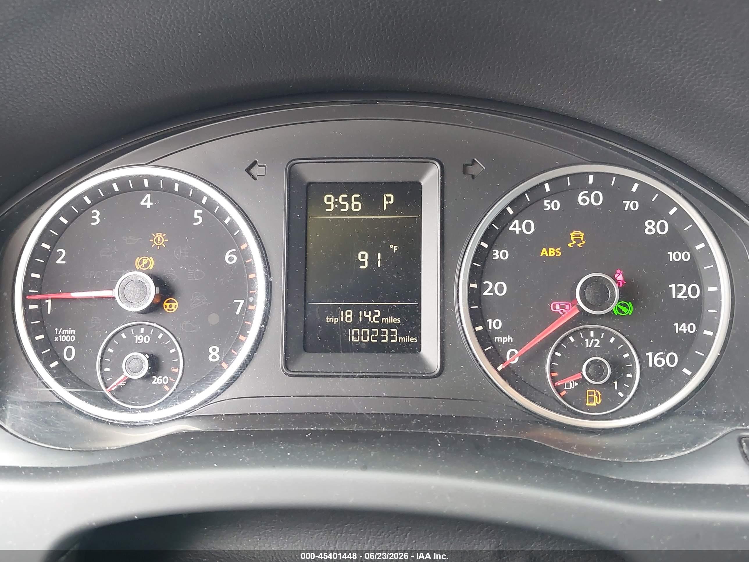 2010 Volkswagen Tiguan S Gray vin: WVGAV7AX9AW512019