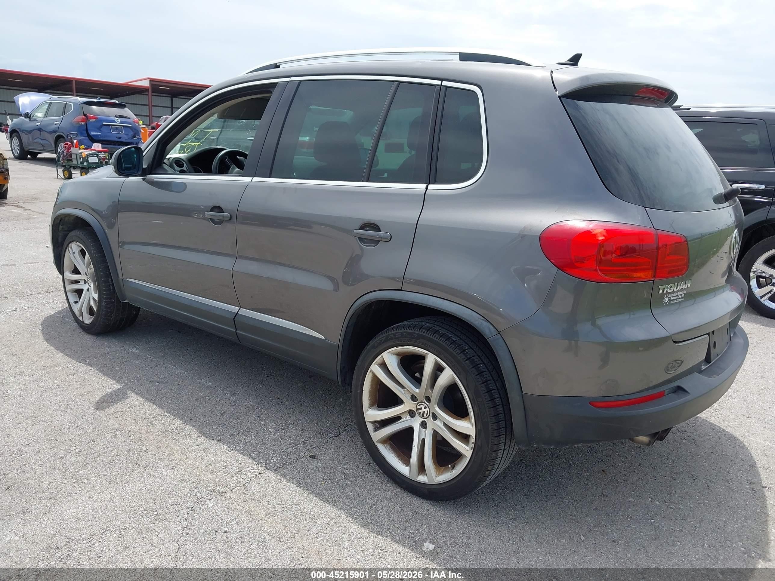 2012 Volkswagen Tiguan Sel Gray vin: WVGAV7AX9CW002255