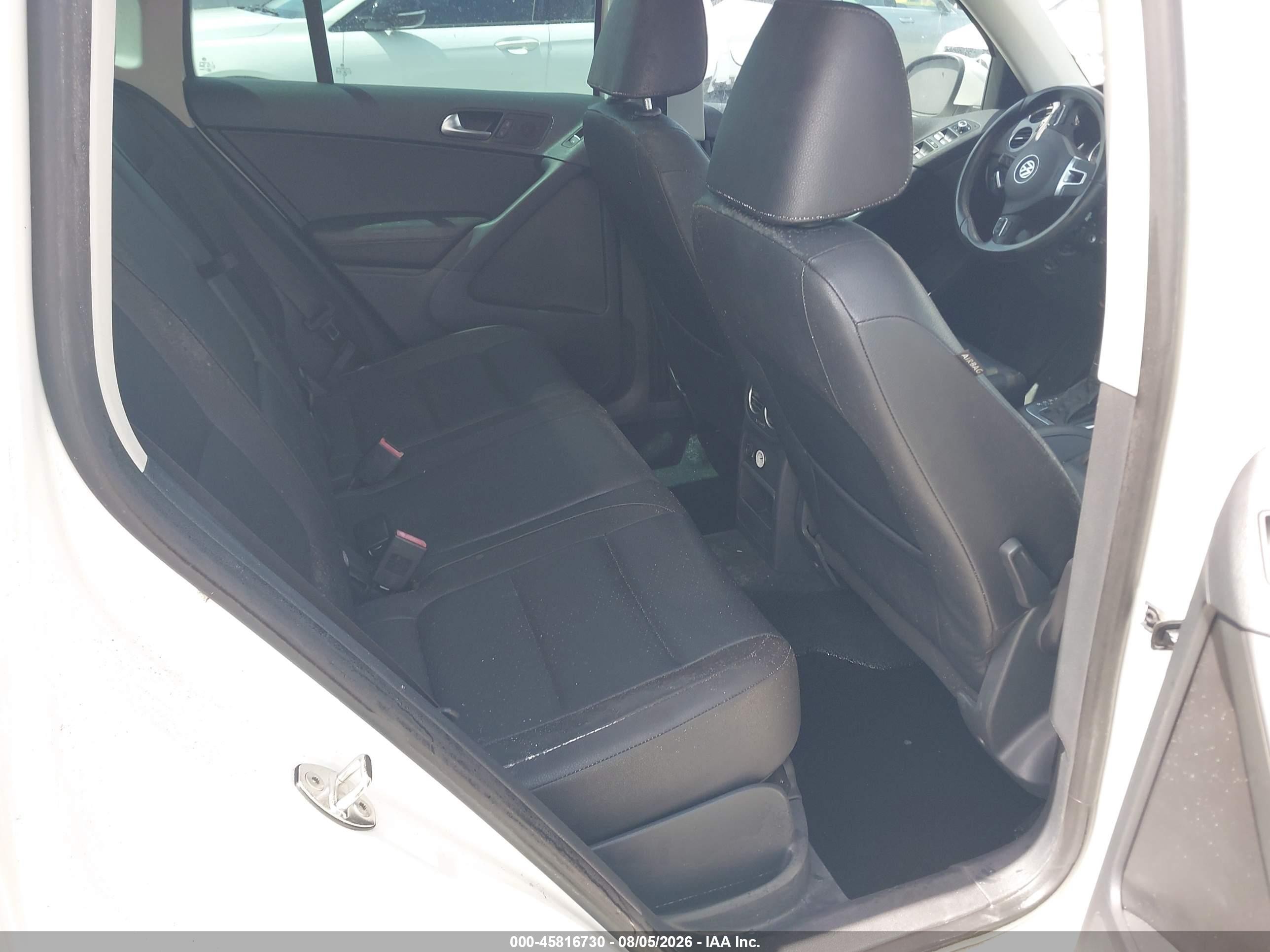 2012 Volkswagen Tiguan Se White vin: WVGAV7AX9CW532872