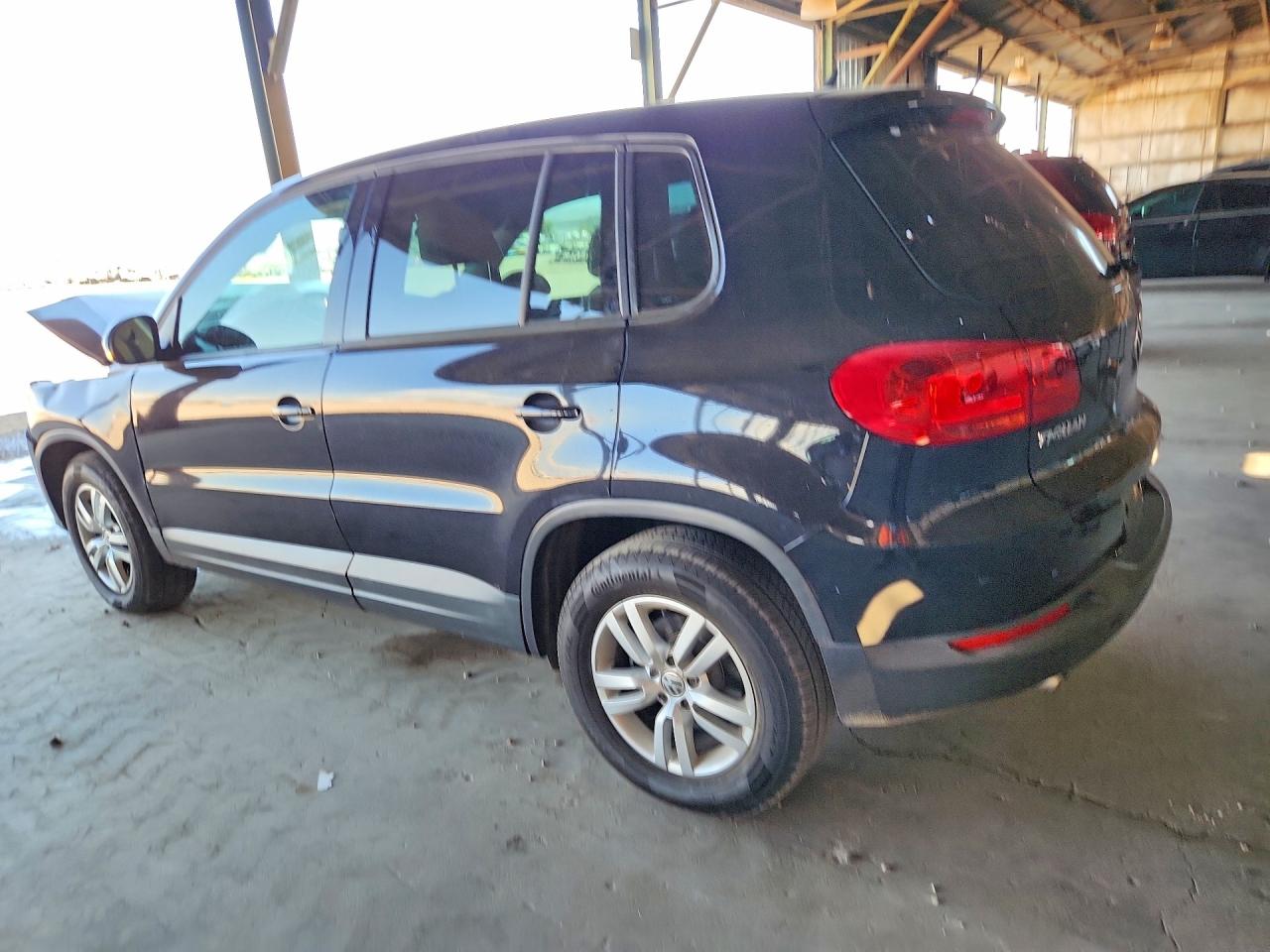2012 Volkswagen Tiguan S Black vin: WVGAV7AX9CW560722