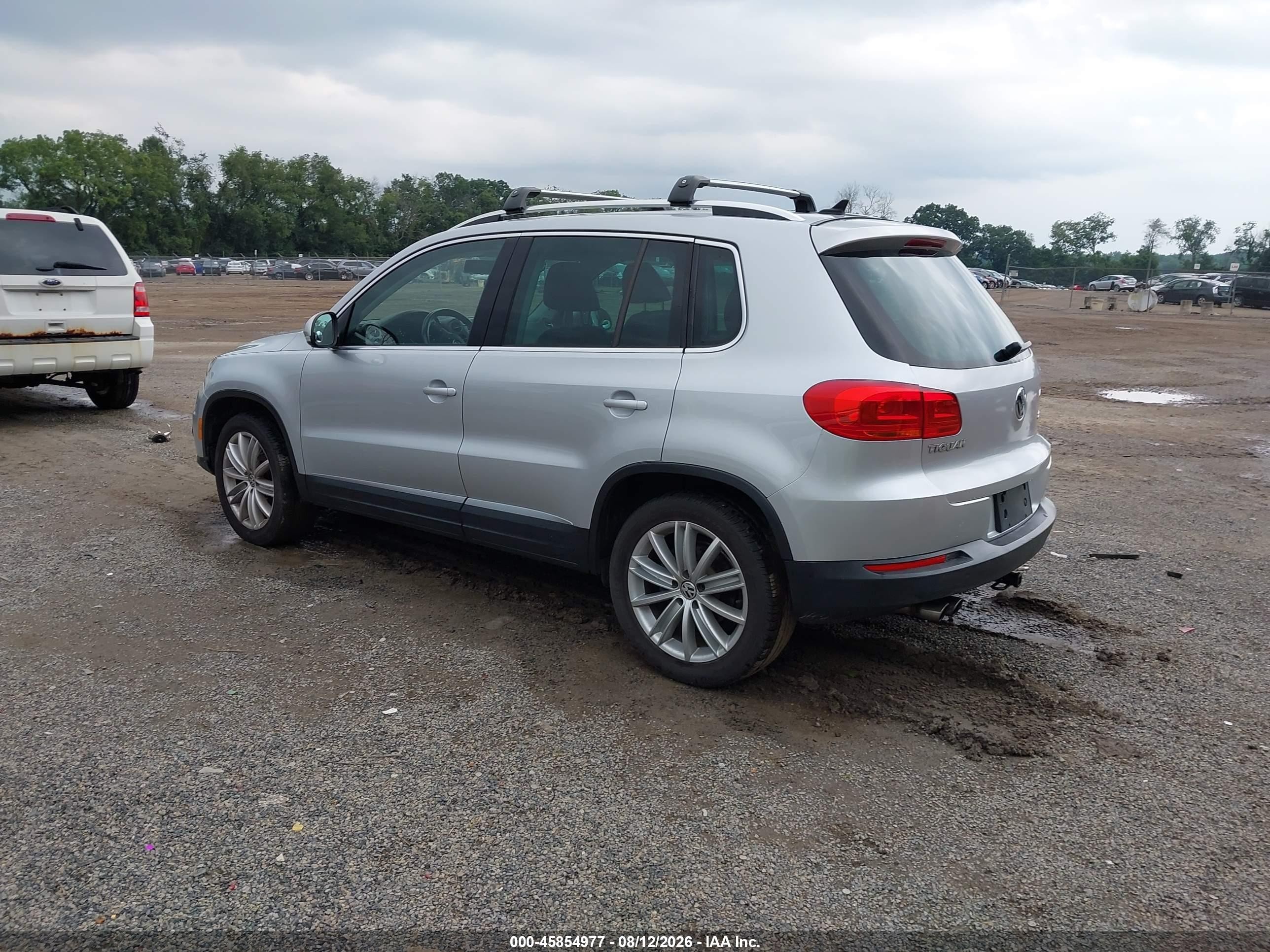 2012 Volkswagen Tiguan Se Silver vin: WVGAV7AX9CW602869