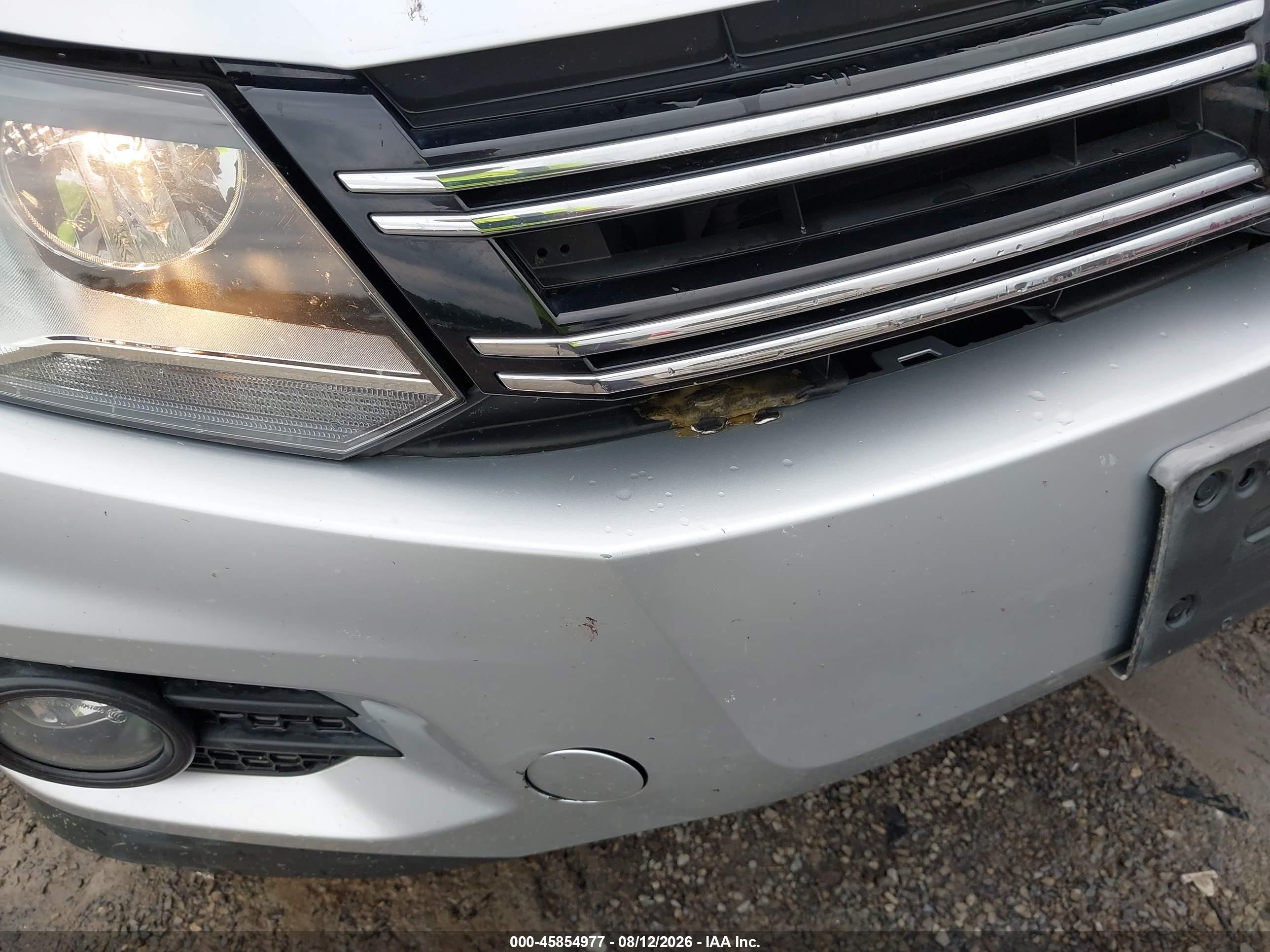 2012 Volkswagen Tiguan Se Silver vin: WVGAV7AX9CW602869